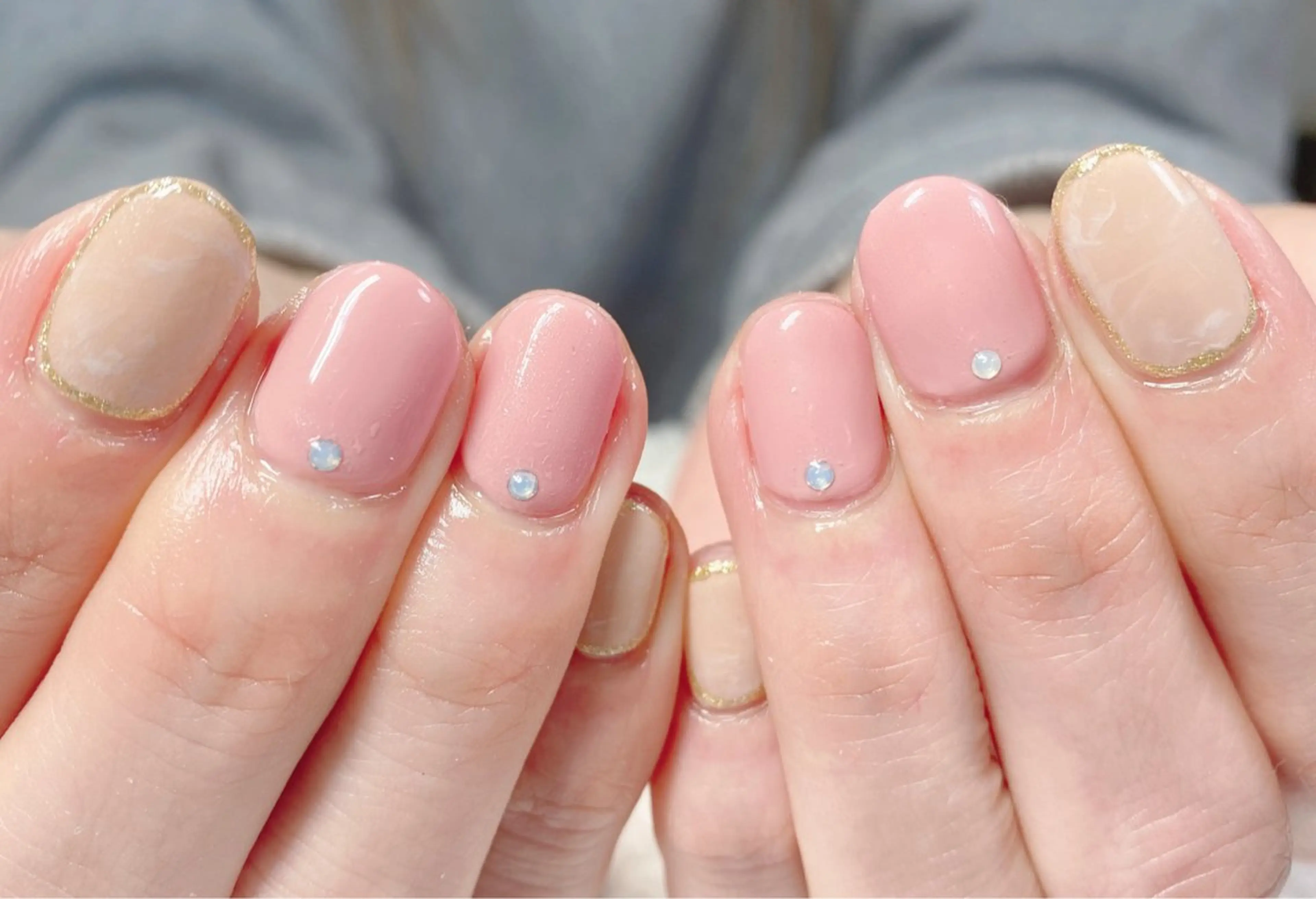 ネイル ハンドネイル ニュアンスネイル🌈 MYU Nailsのネイルデザイン