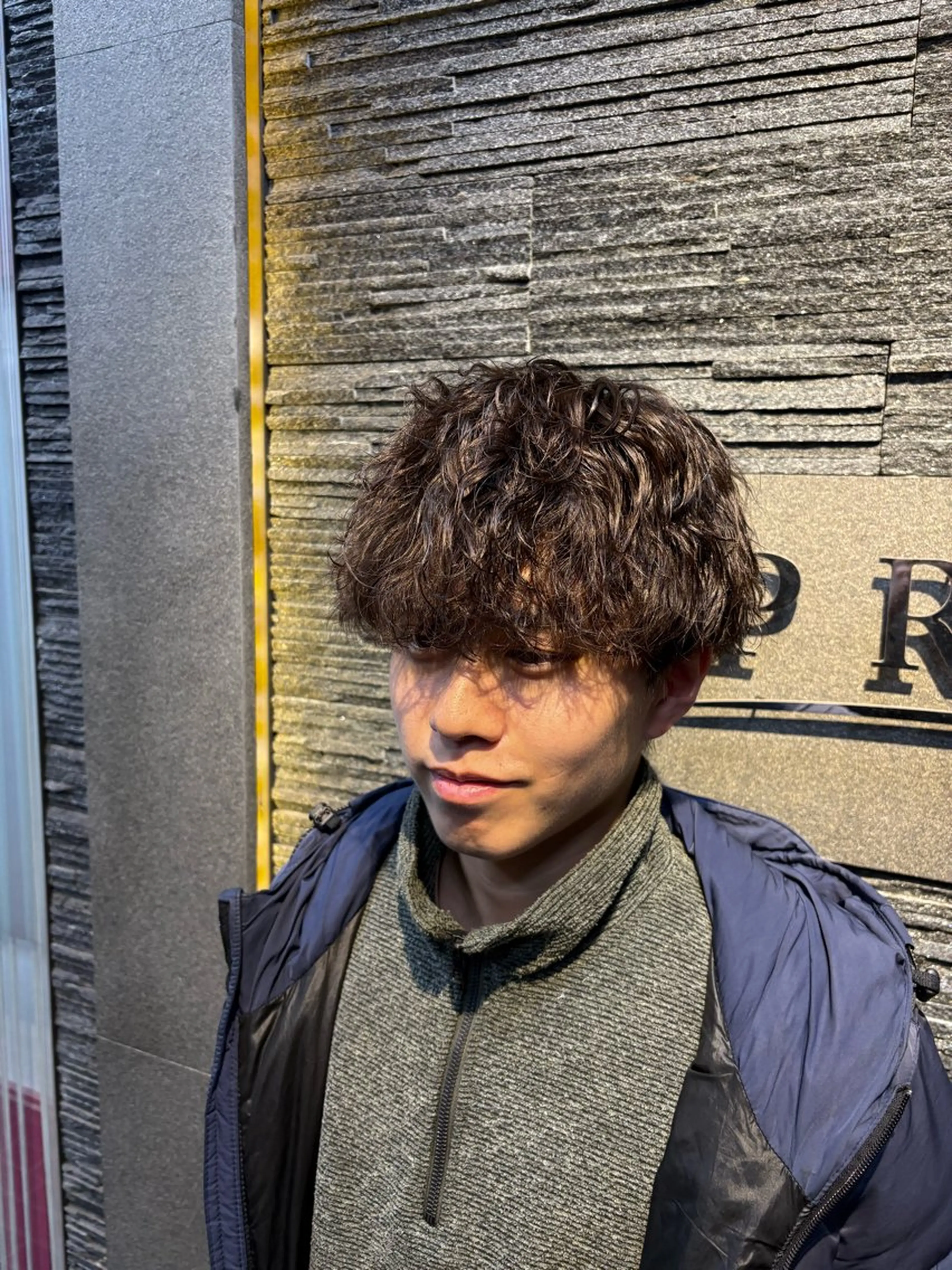 ミディアム パーマ メンズ カット パーマ ヒロ銀座恵比寿店所属・ほり たつみのヘアスタイル