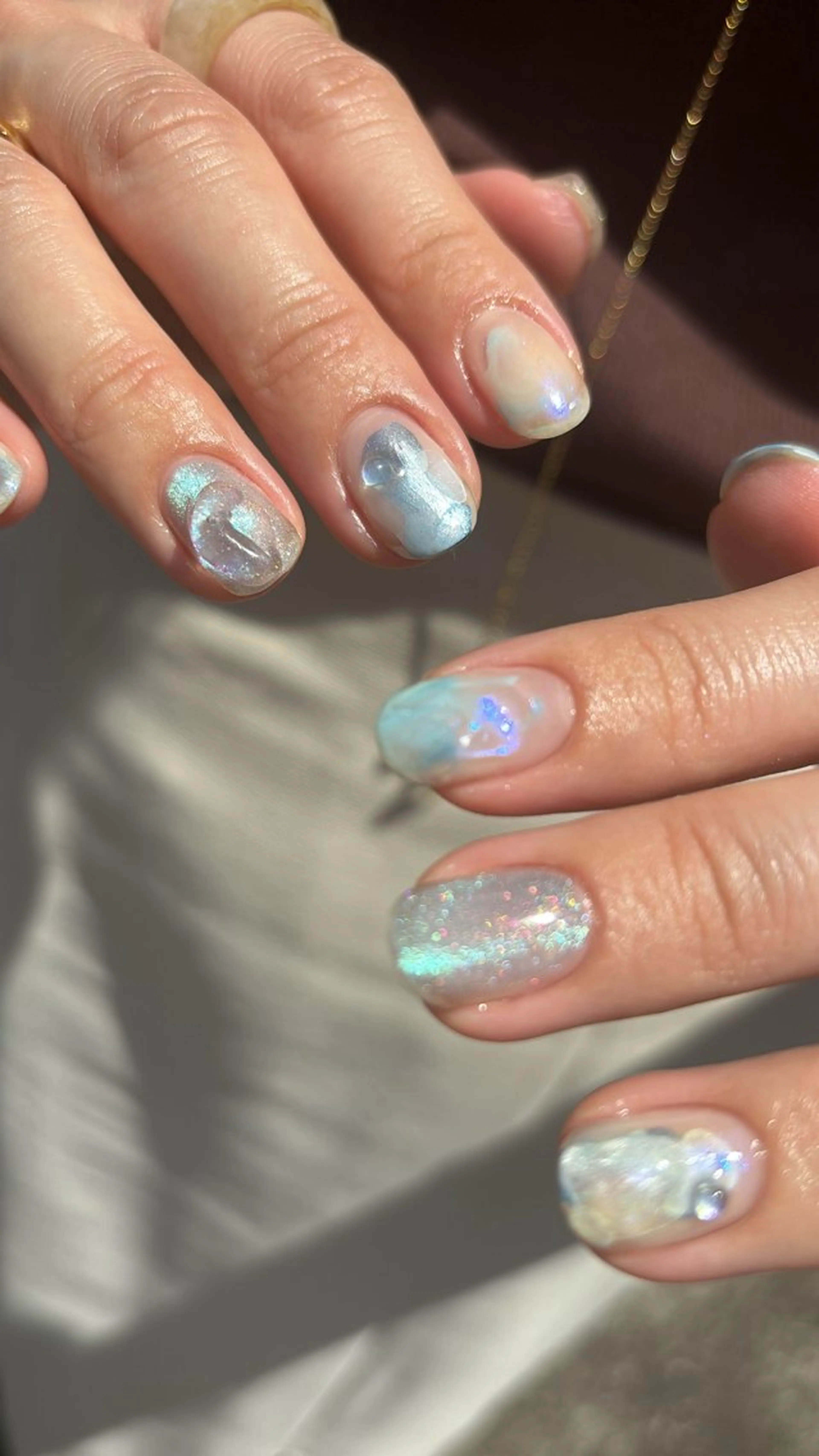 ネイル nailsalon hue所属・小山 羽奈のネイルデザイン