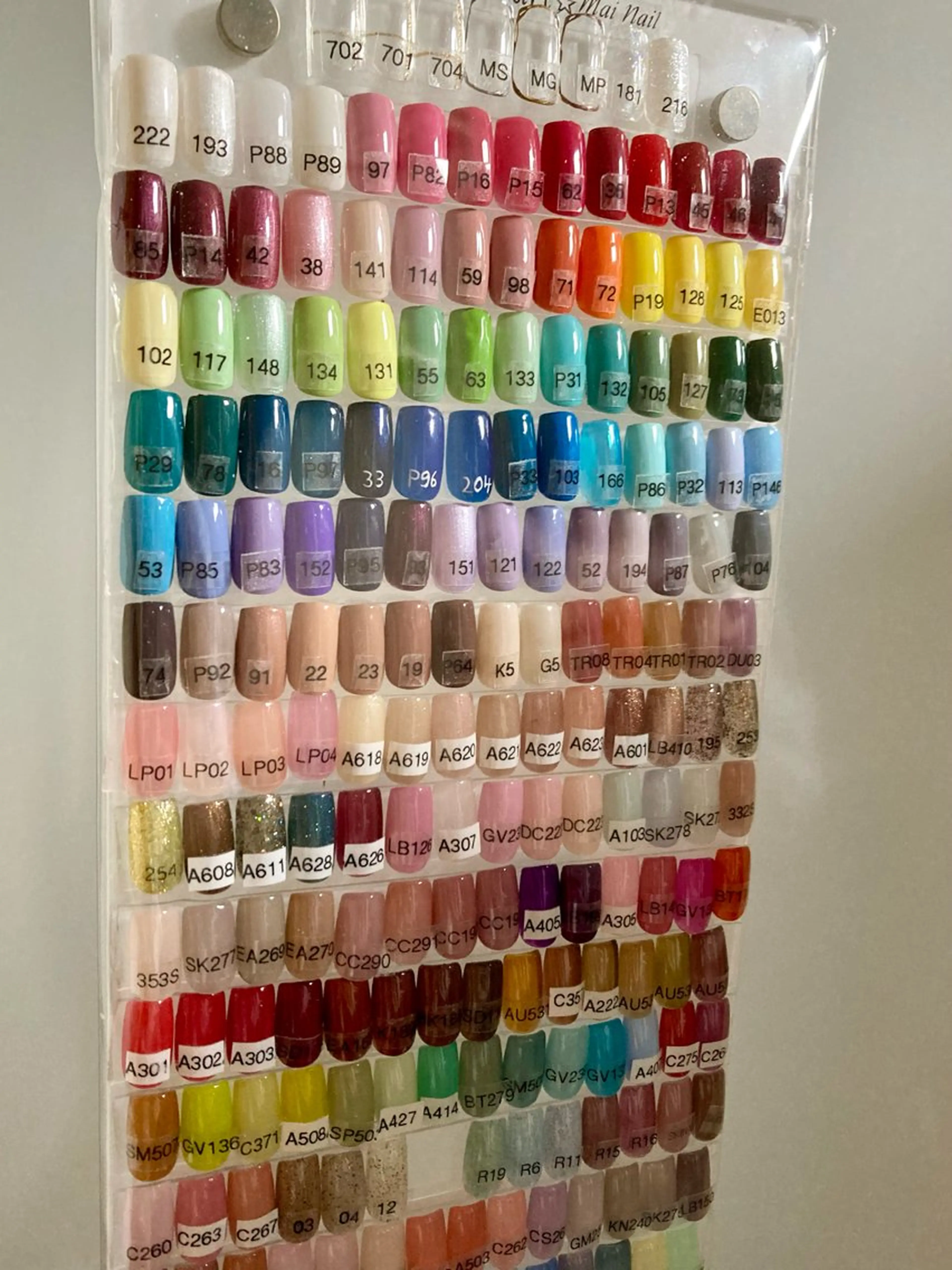 ネイル amu所属・かおる KAORUのネイルデザイン