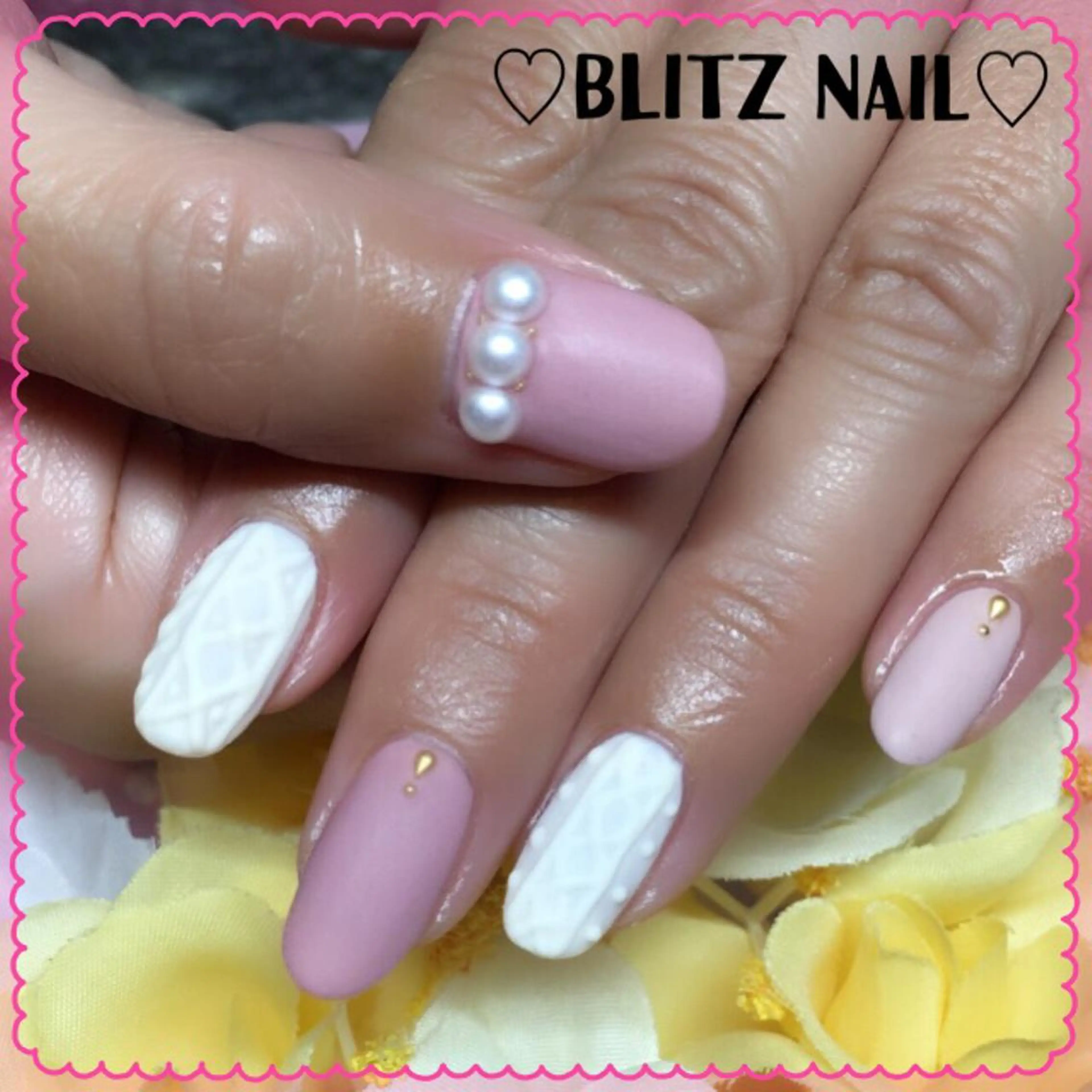 ネイル BLITZ Nail 岩田💅🏻✨のネイルデザイン