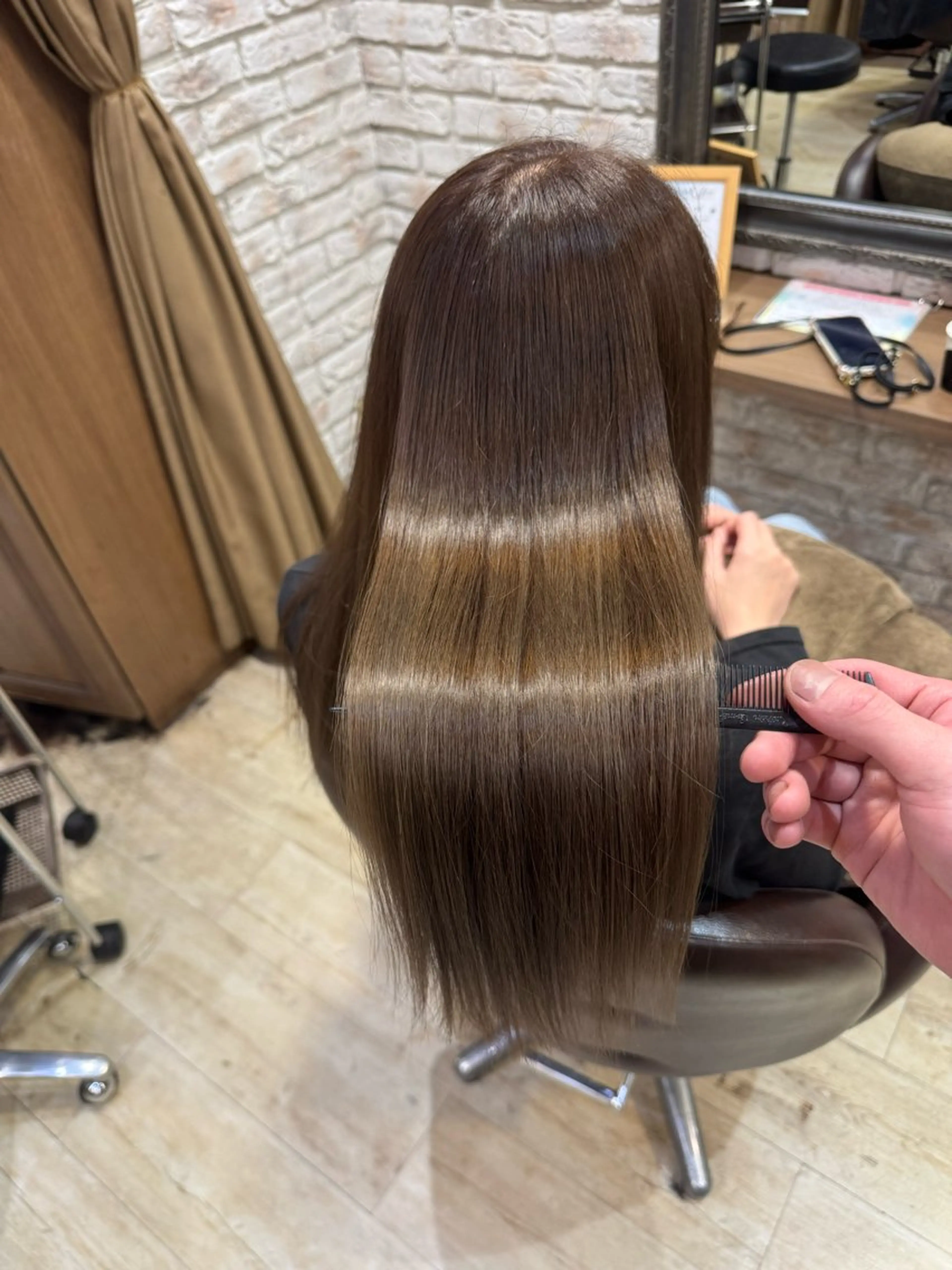 ロング カット 縮毛矯正 トリートメント 古川 流久のヘアスタイル