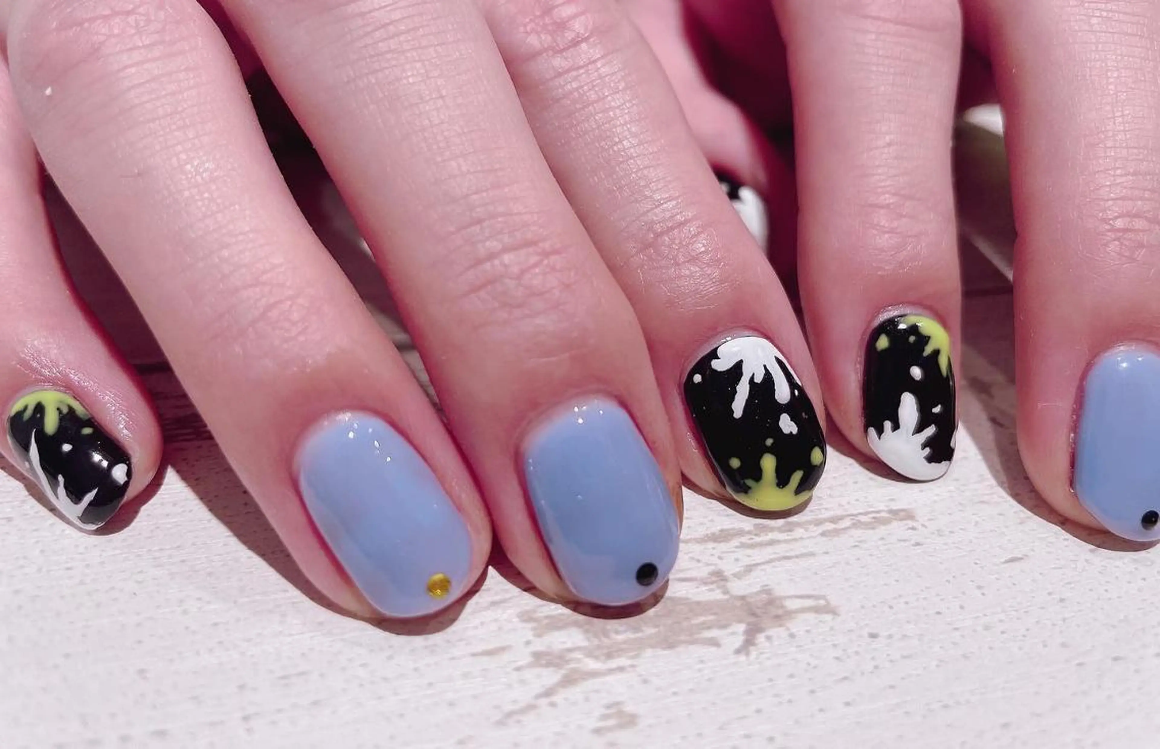 ネイル マツエク・マツパ まつげパーマ ボリュームラッシュ ジェルネイル メンズネイル ニュアンスネイル 髙橋 敦子のネイルデザイン