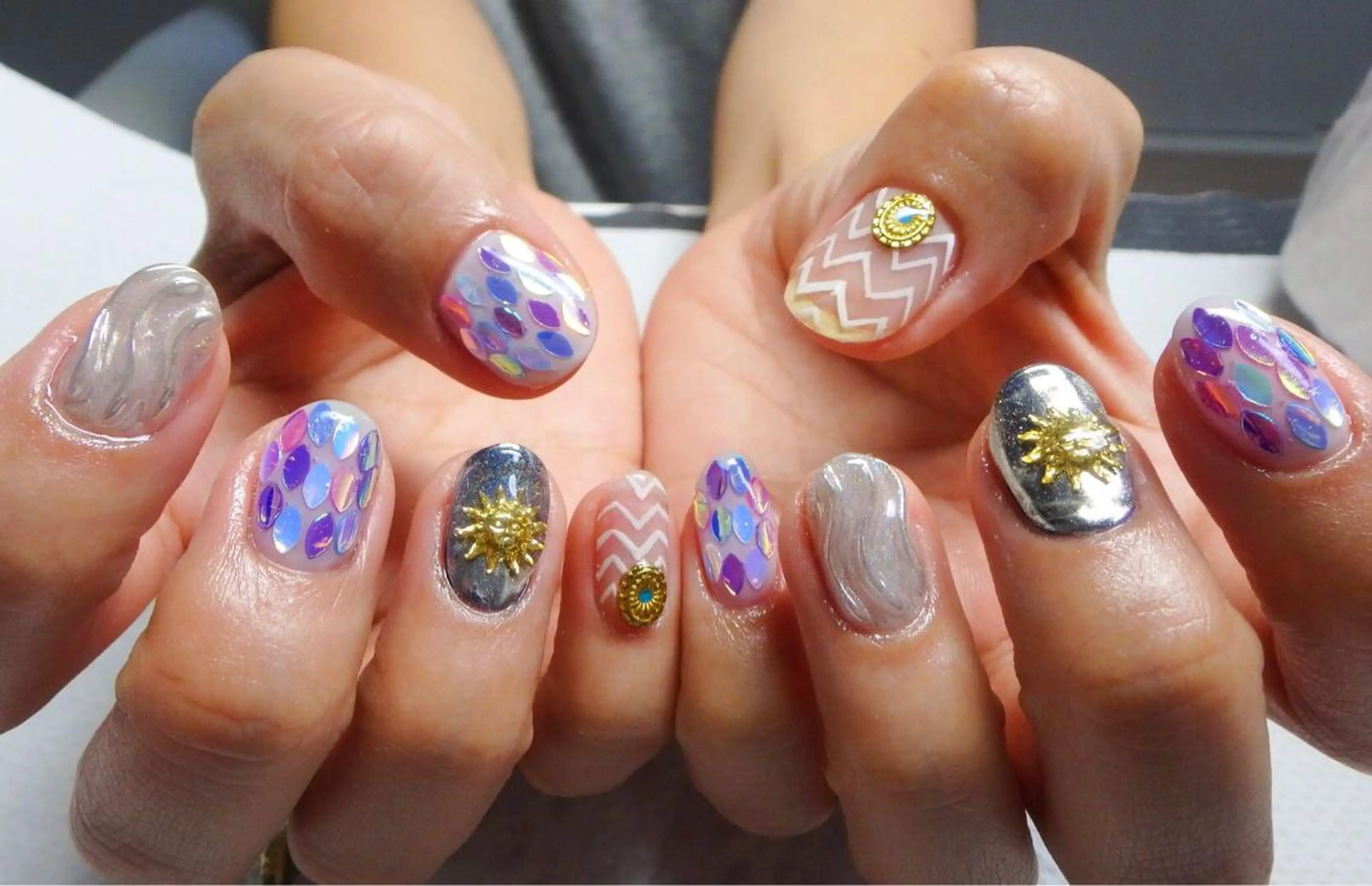 ネイル Hisaka Mikiのネイルデザイン