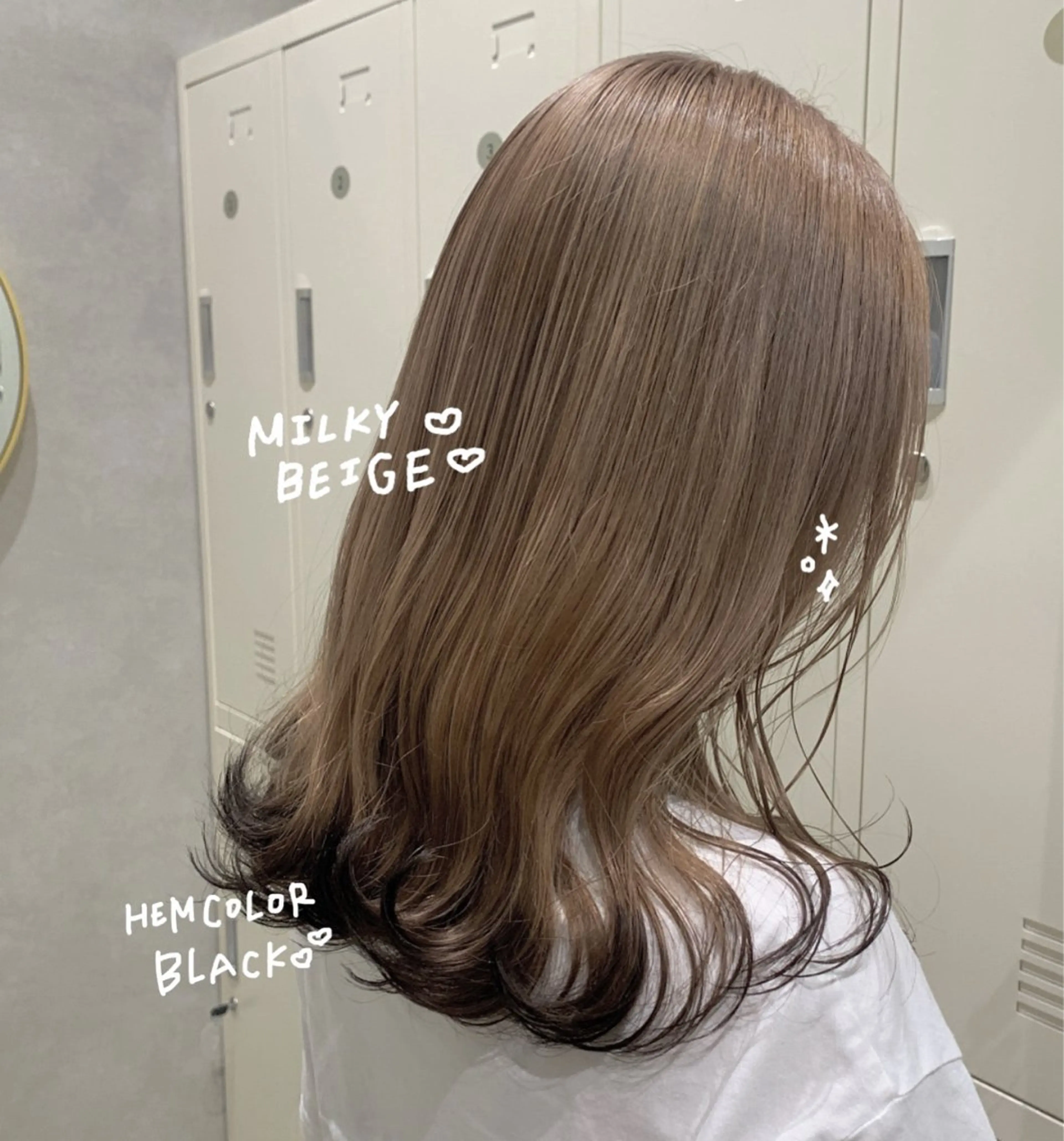 セミロング カラー 黒髪 ヘアカラー regalo Acari🍎のヘアスタイル