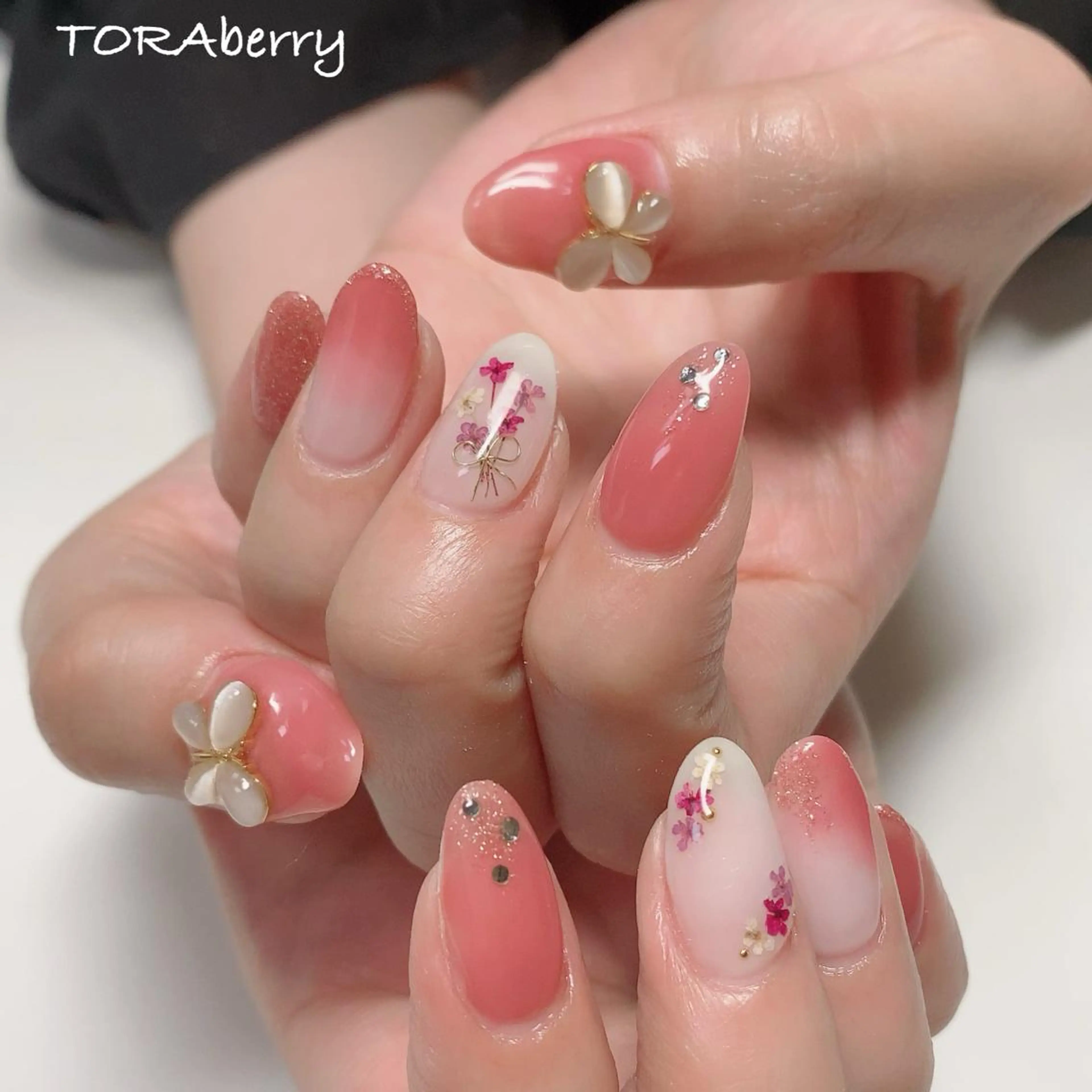 ネイル ネイリスト なつみのネイルデザイン