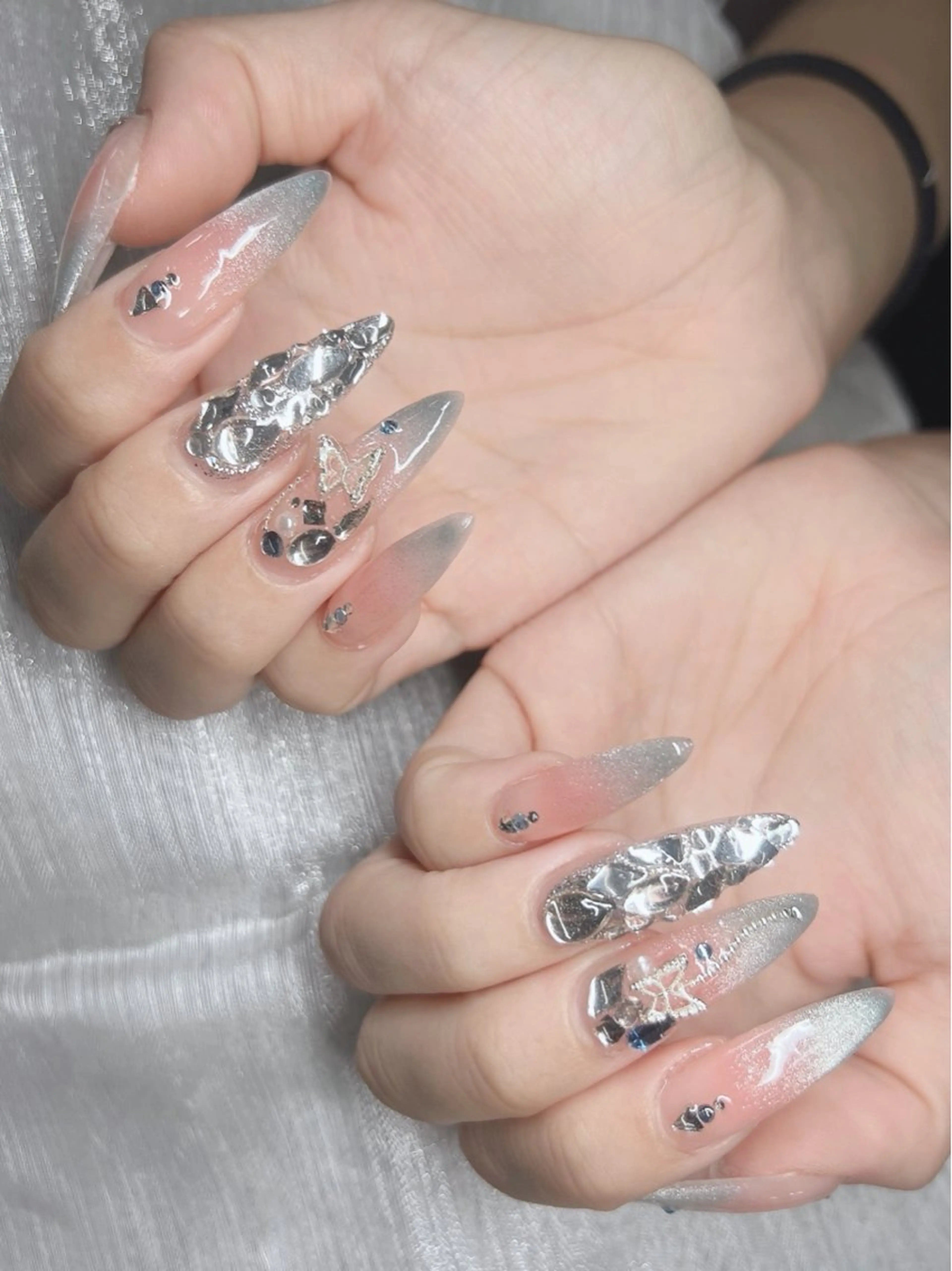 ネイル 長さ出し グラデーション キラキラネイル マグネットネイル ニュアンスネイル ハンドネイル Lee Nails チップ長さだし専門店のネイルデザイン