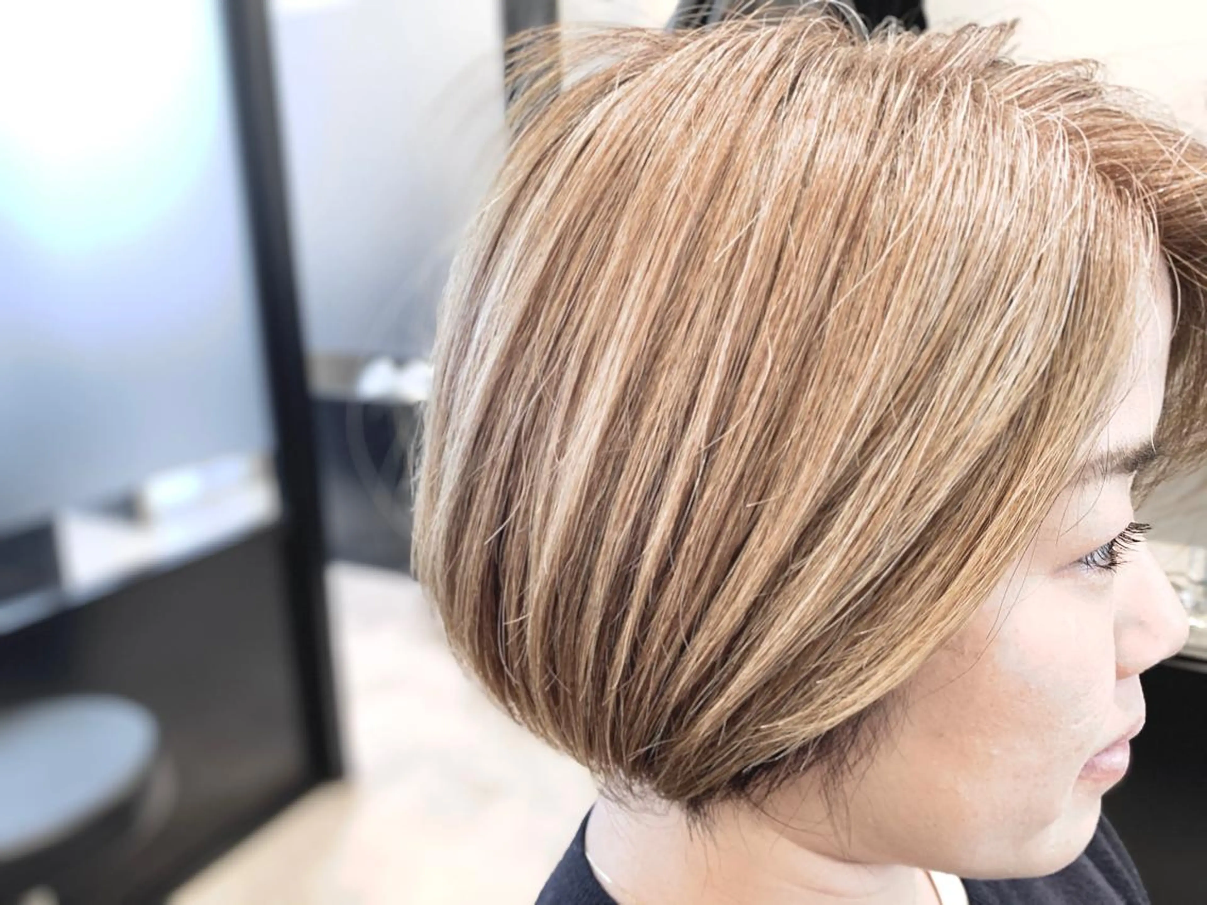 ショート カラー イガラシ ジュン/髪質改善のヘアスタイル