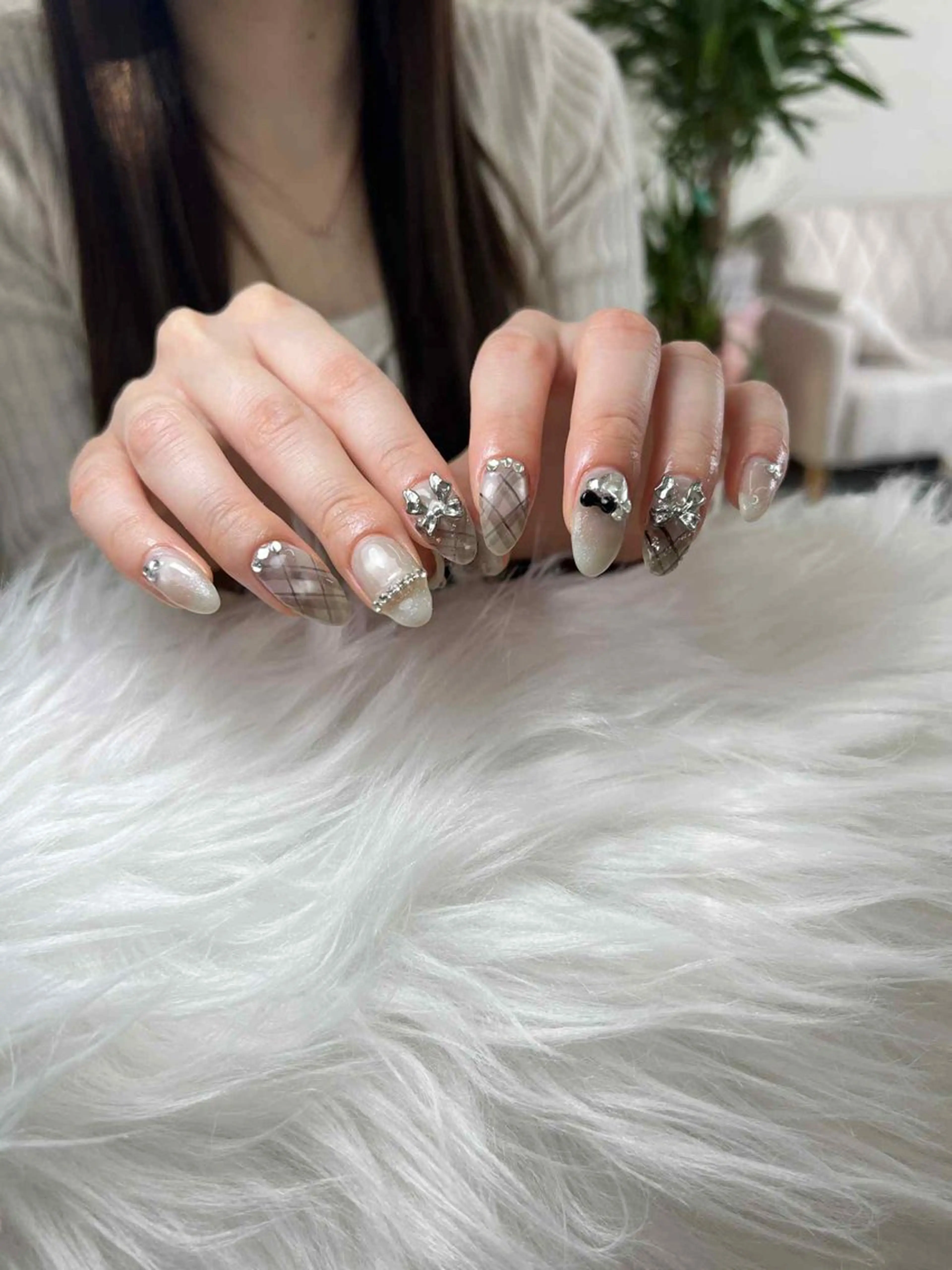 ネイル Lucky Nailのネイルデザイン