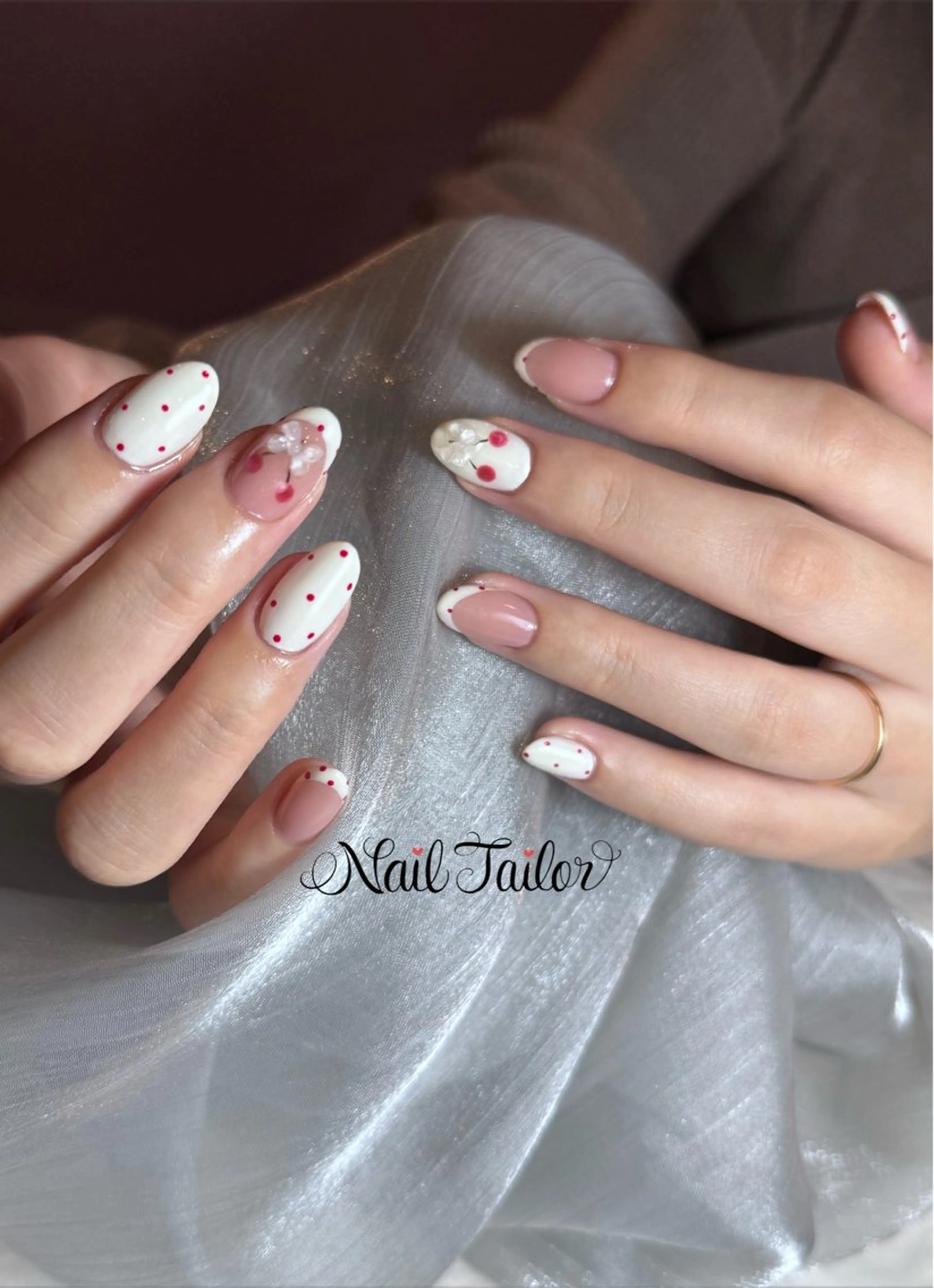 ネイル ドット フレンチネイル 持ち込み ハンドネイル NailTailor ネイルテイラーのネイルデザイン