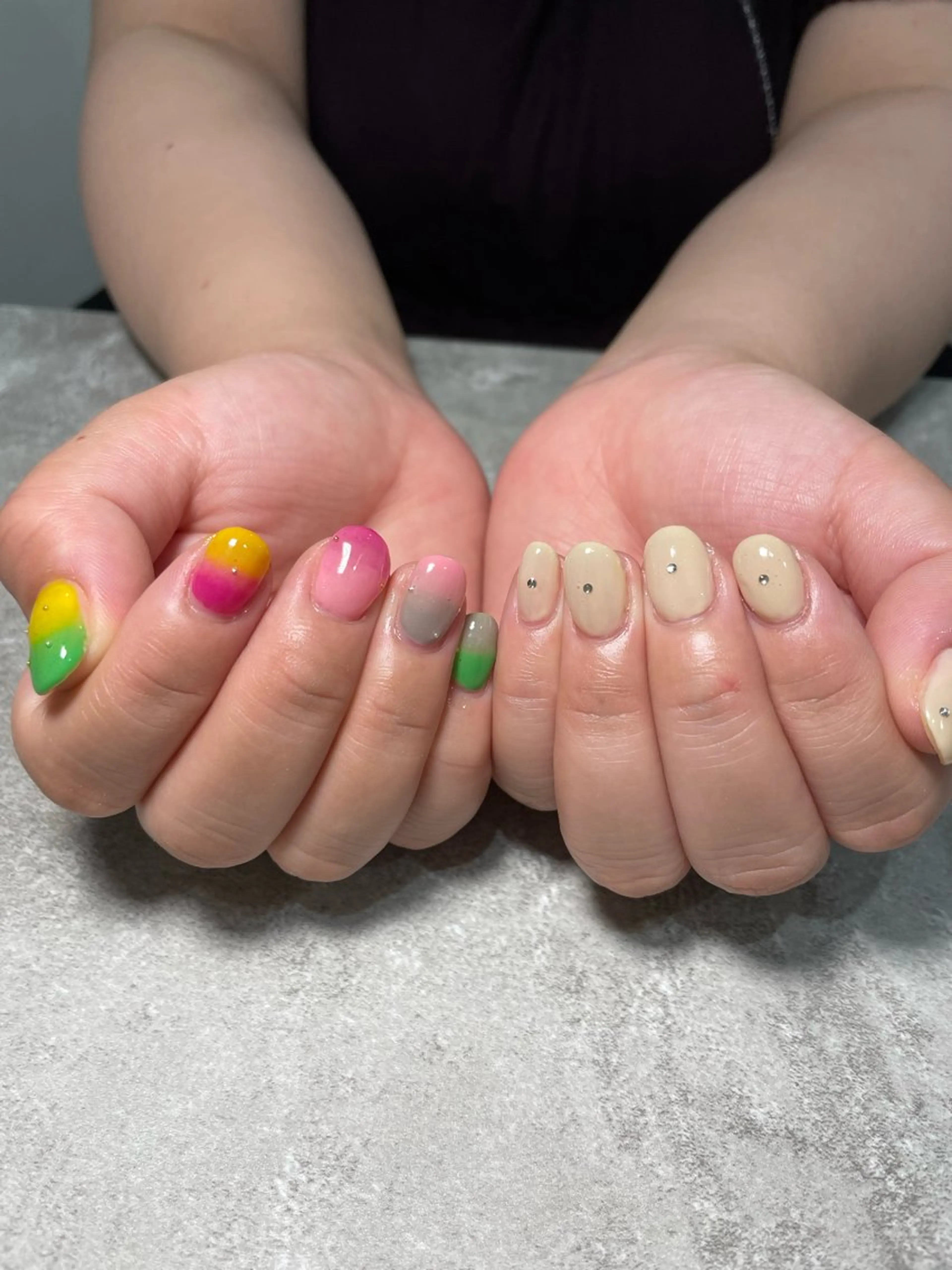 ネイル 持ち込み Raviliss ♡のネイルデザイン