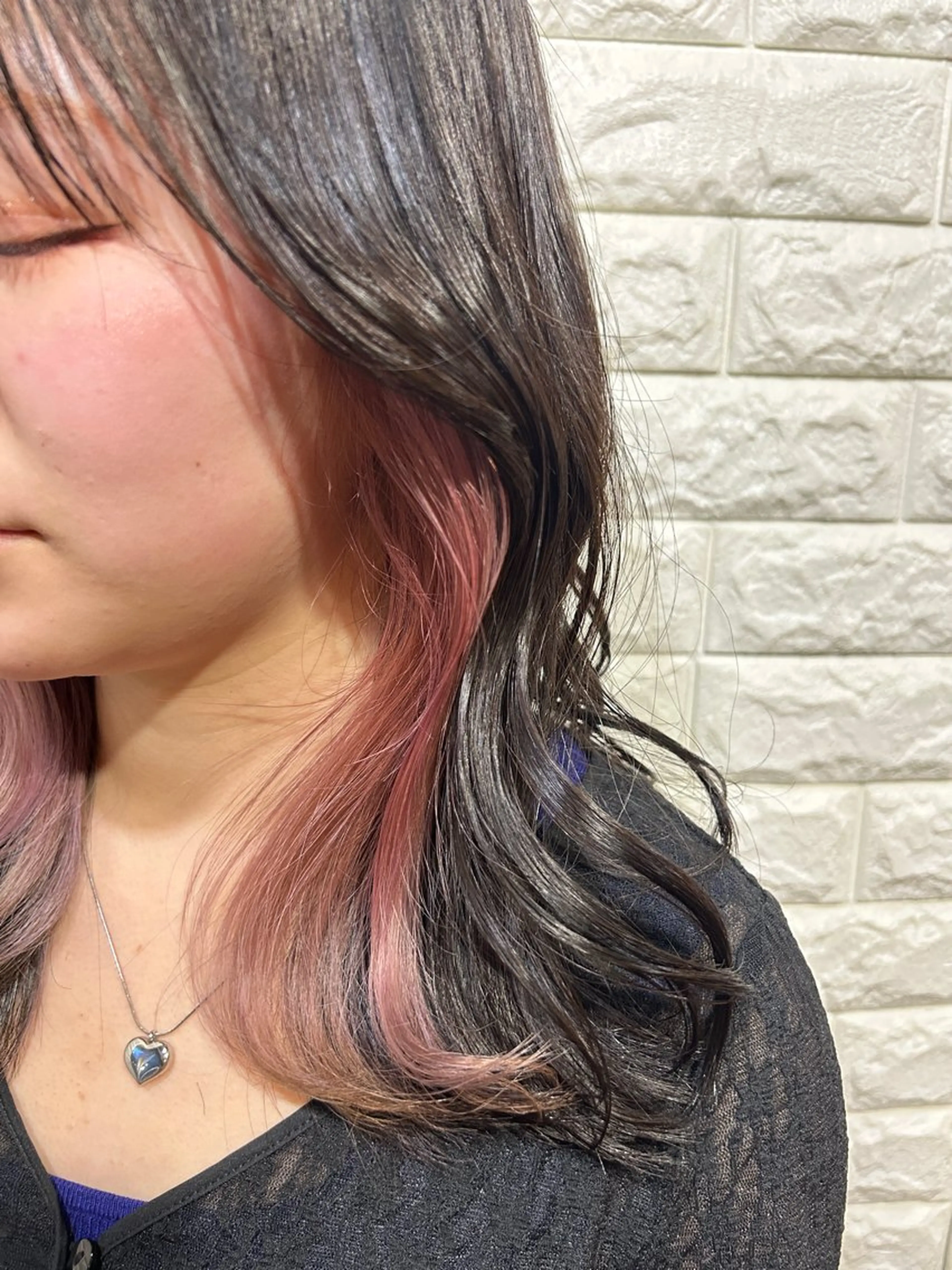 【イヤリングブリーチ&カラー&ベースTr】インナーブリーチに透明感カラー&ベースTr💖隠せるバレないインナーカラー✨の写真