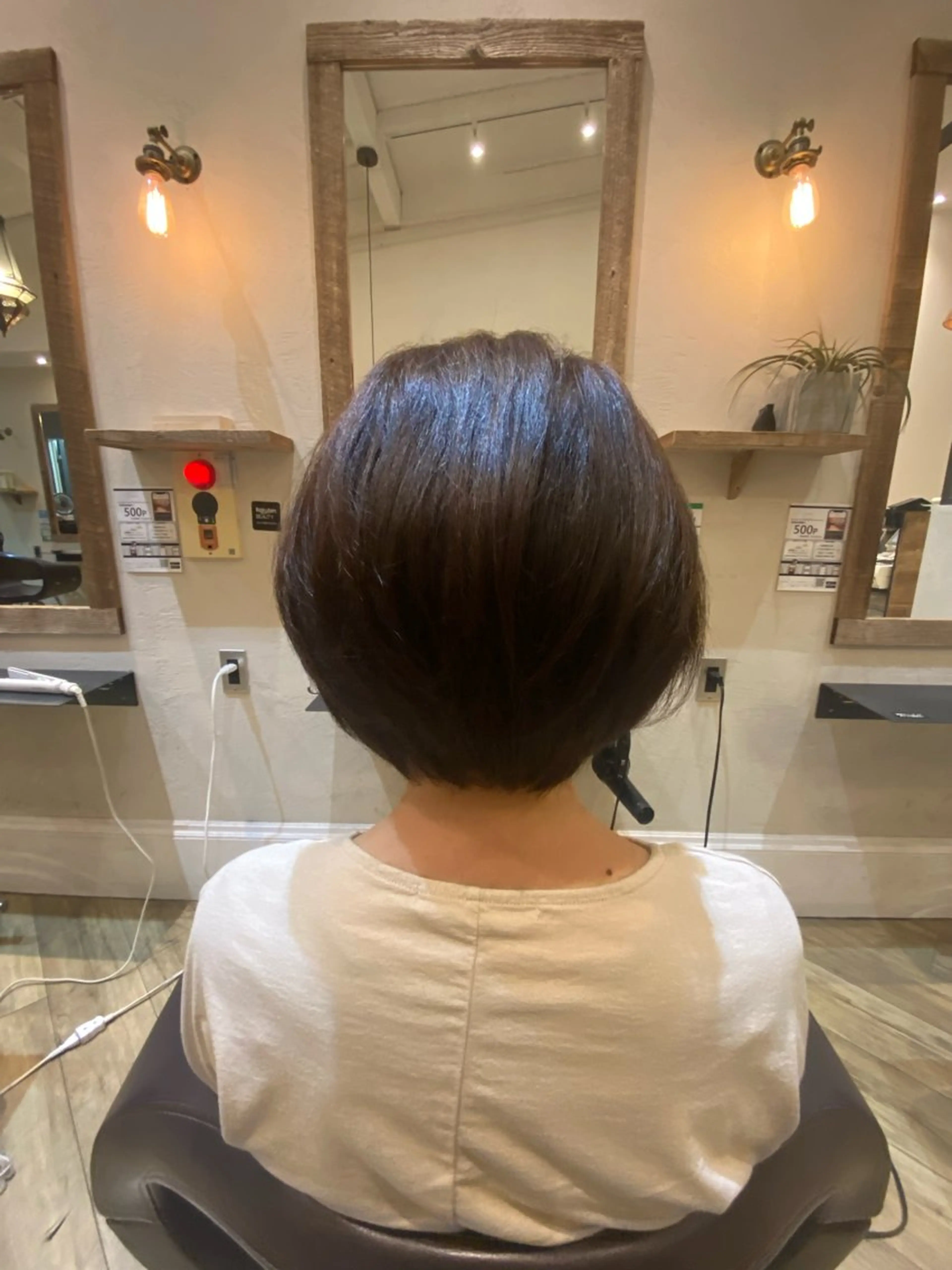 ショート マツモト シゲキのヘアスタイル