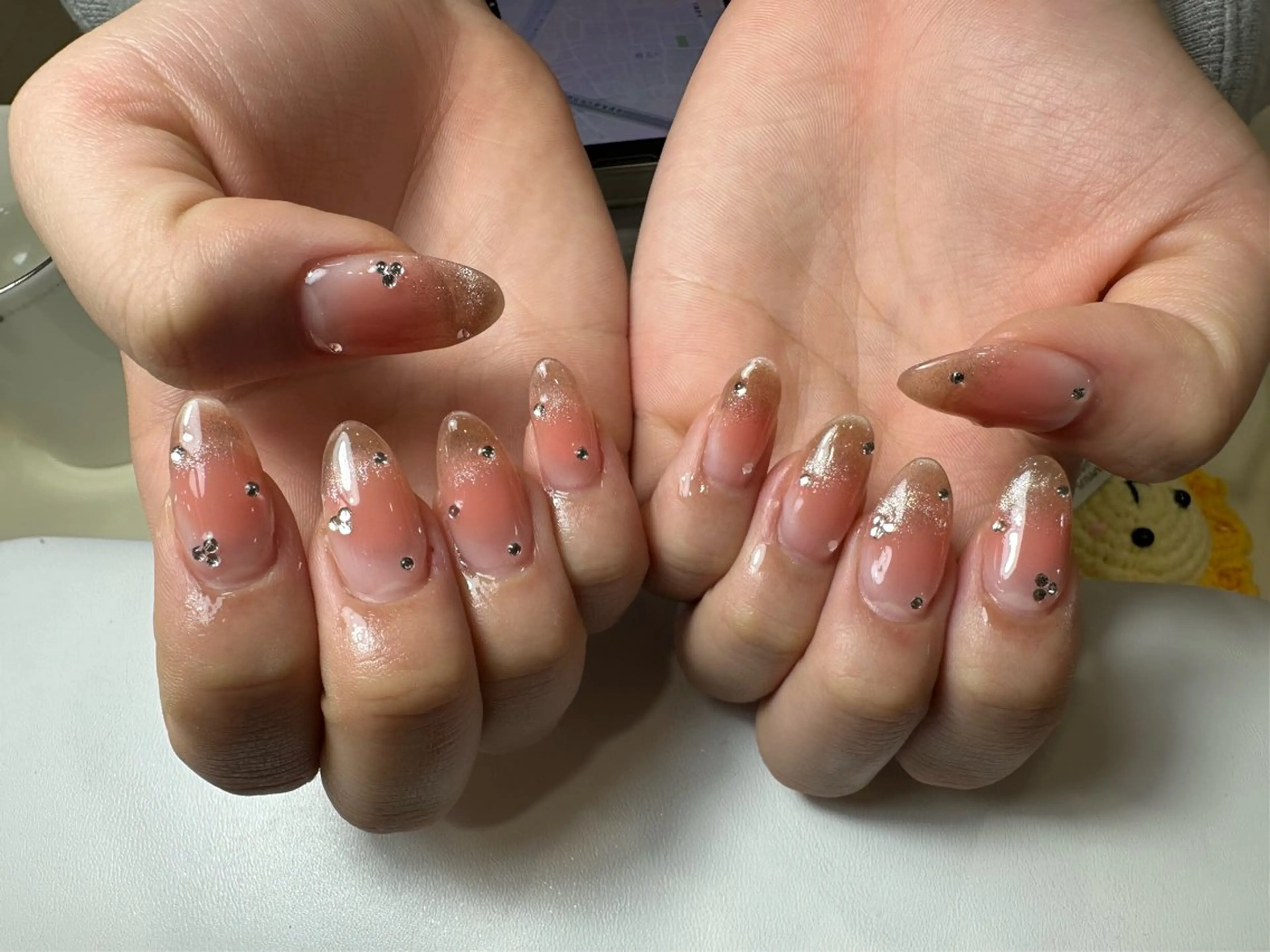 ネイル グラデーション マグネットネイル ハンドネイル ハンドケア LyymSalon _rinのネイルデザイン