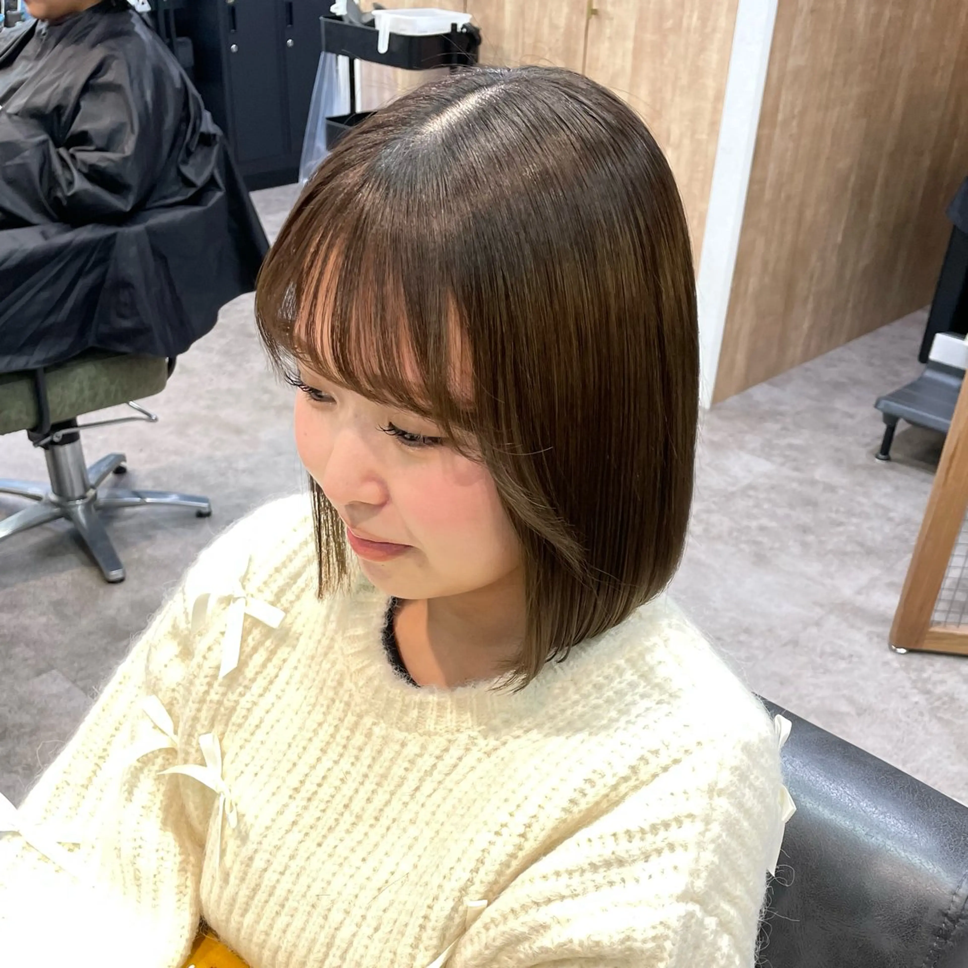 ショート ボブ 艶カラー🪡髪質改善 アレンジ🎀airiのヘアスタイル