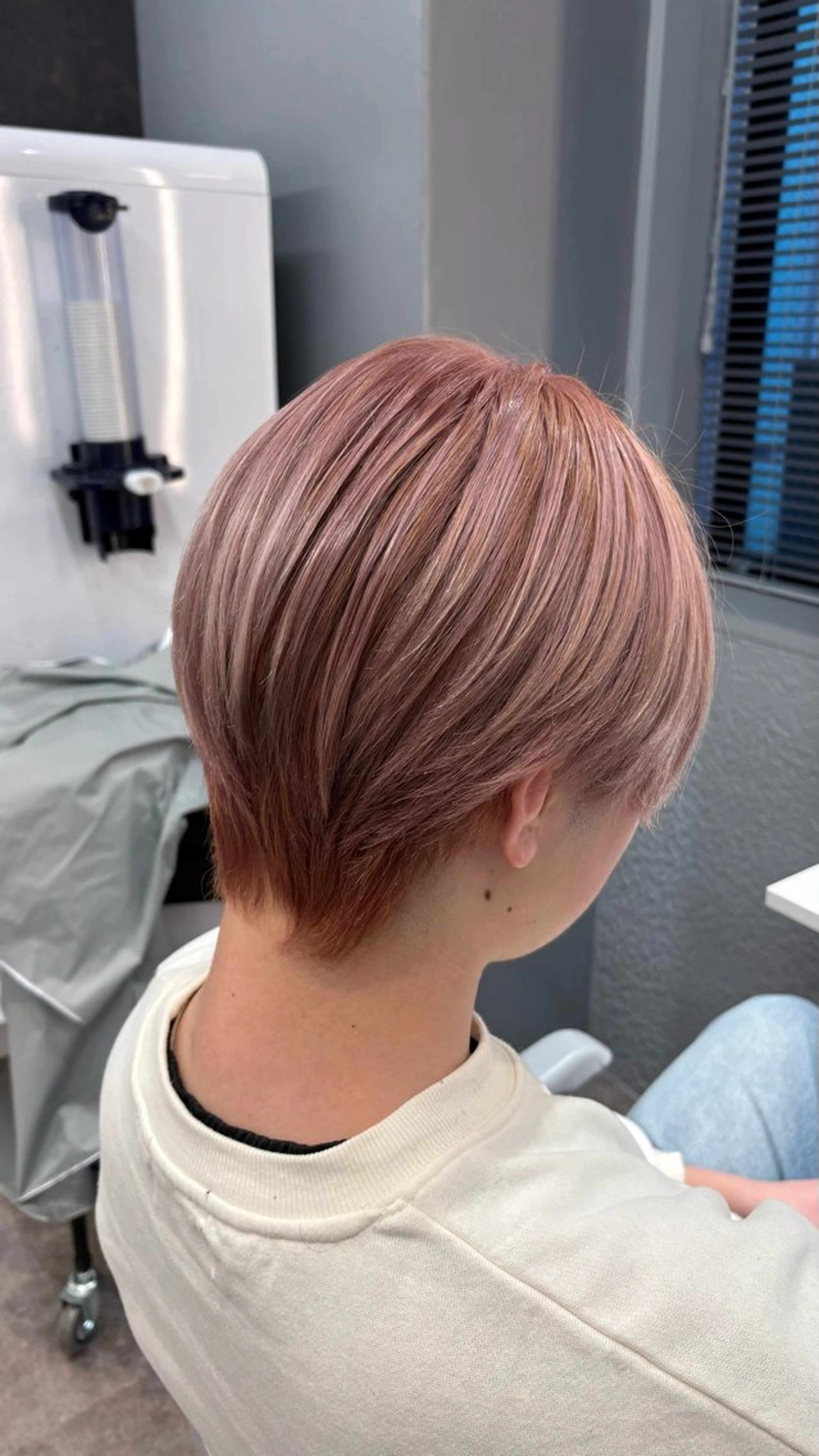 カラー メンズ lafith hair ponte 船橋店所属・🫧‪艶髪縮毛矯正 🫧𝑳𝒖𝒏𝒂のヘアスタイル