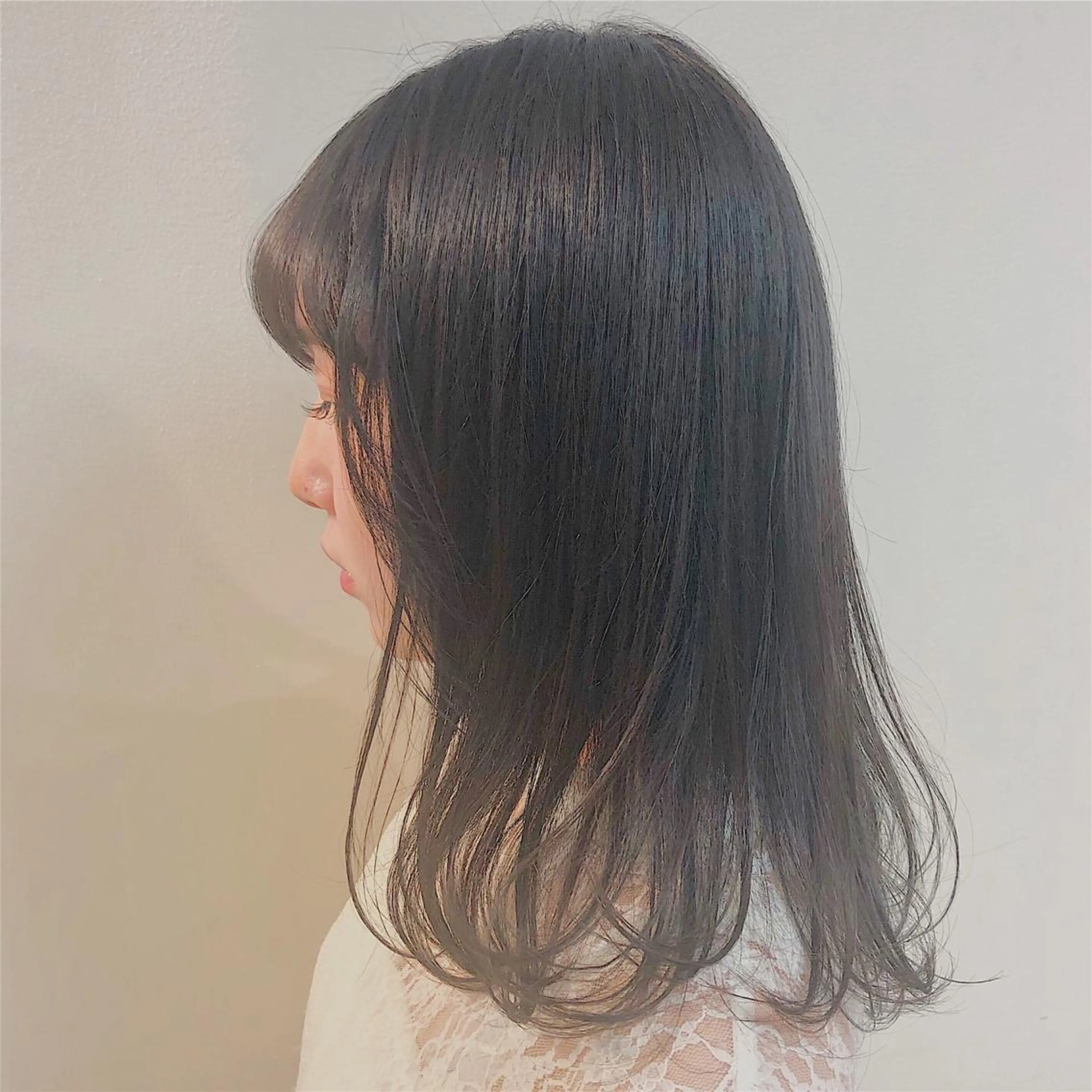 ミディアム カラー ブリーチ matsuzawa marinaのマツエク・マツパデザイン