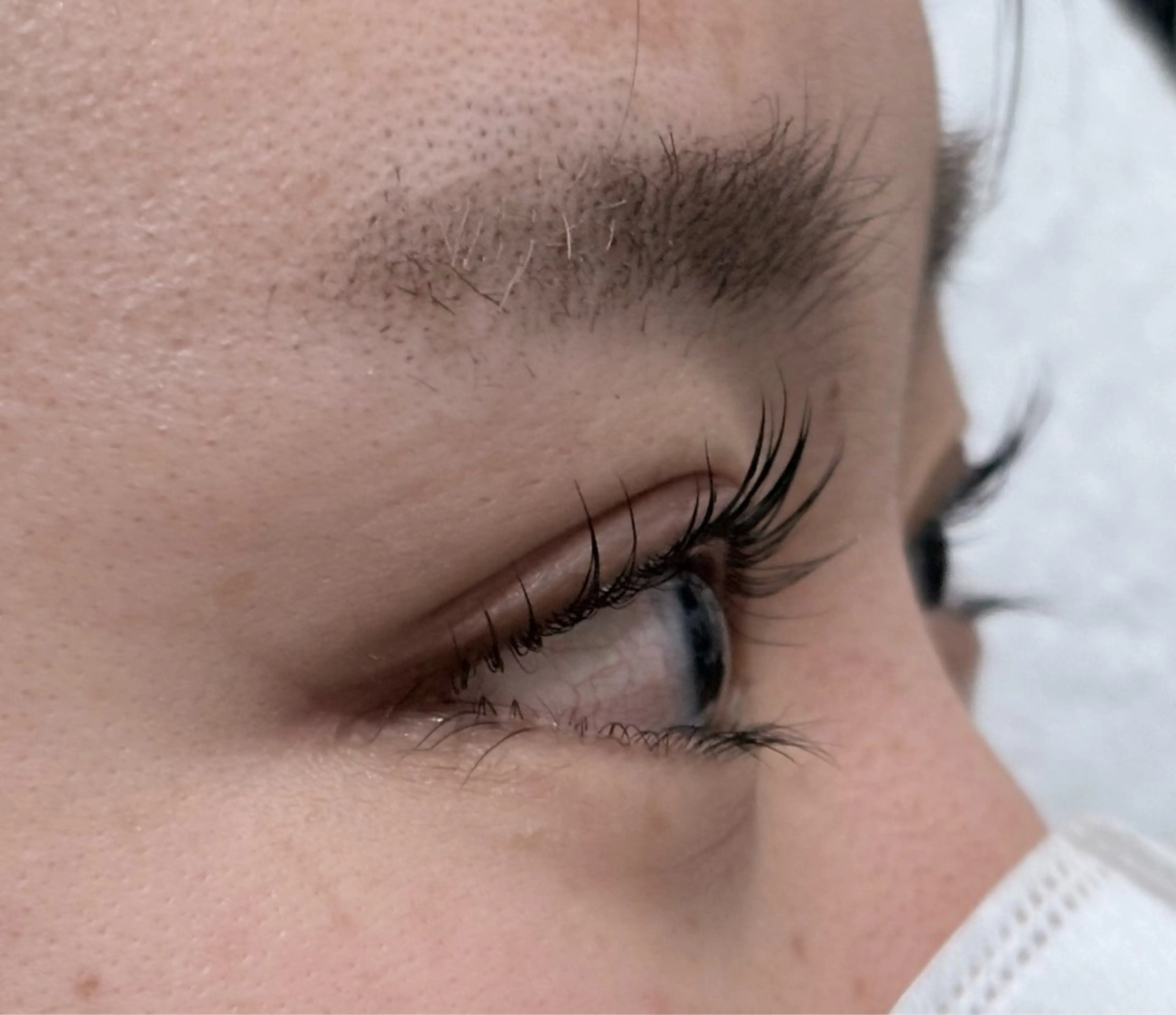 マツエク・マツパ トータルビューティー サロン・Nの眉毛・アイブロウイメージ