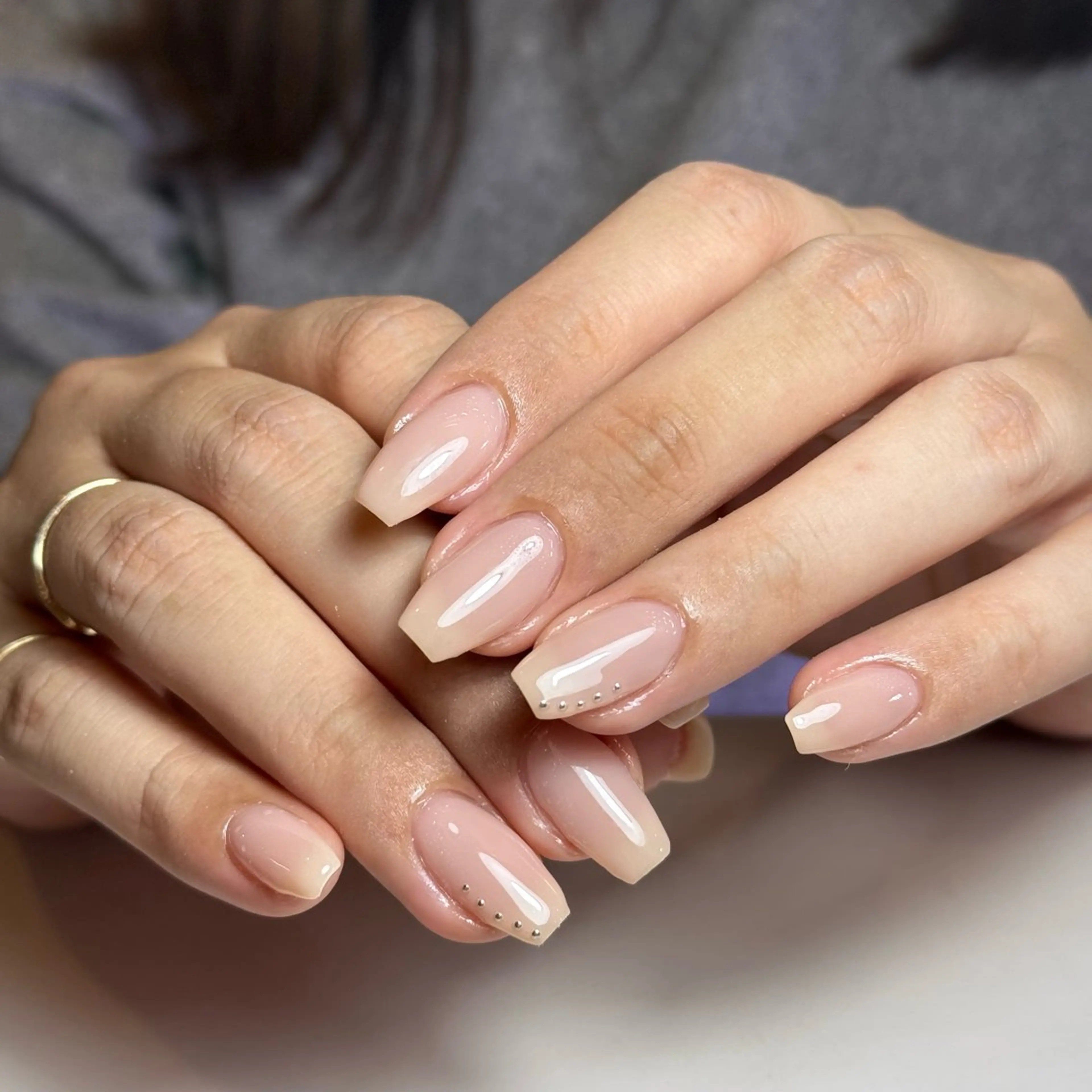 ネイル チークネイル フレンチネイル グラデーション キラキラネイル 韓国ネイル ハンドネイル Risa_ Nailのネイルデザイン
