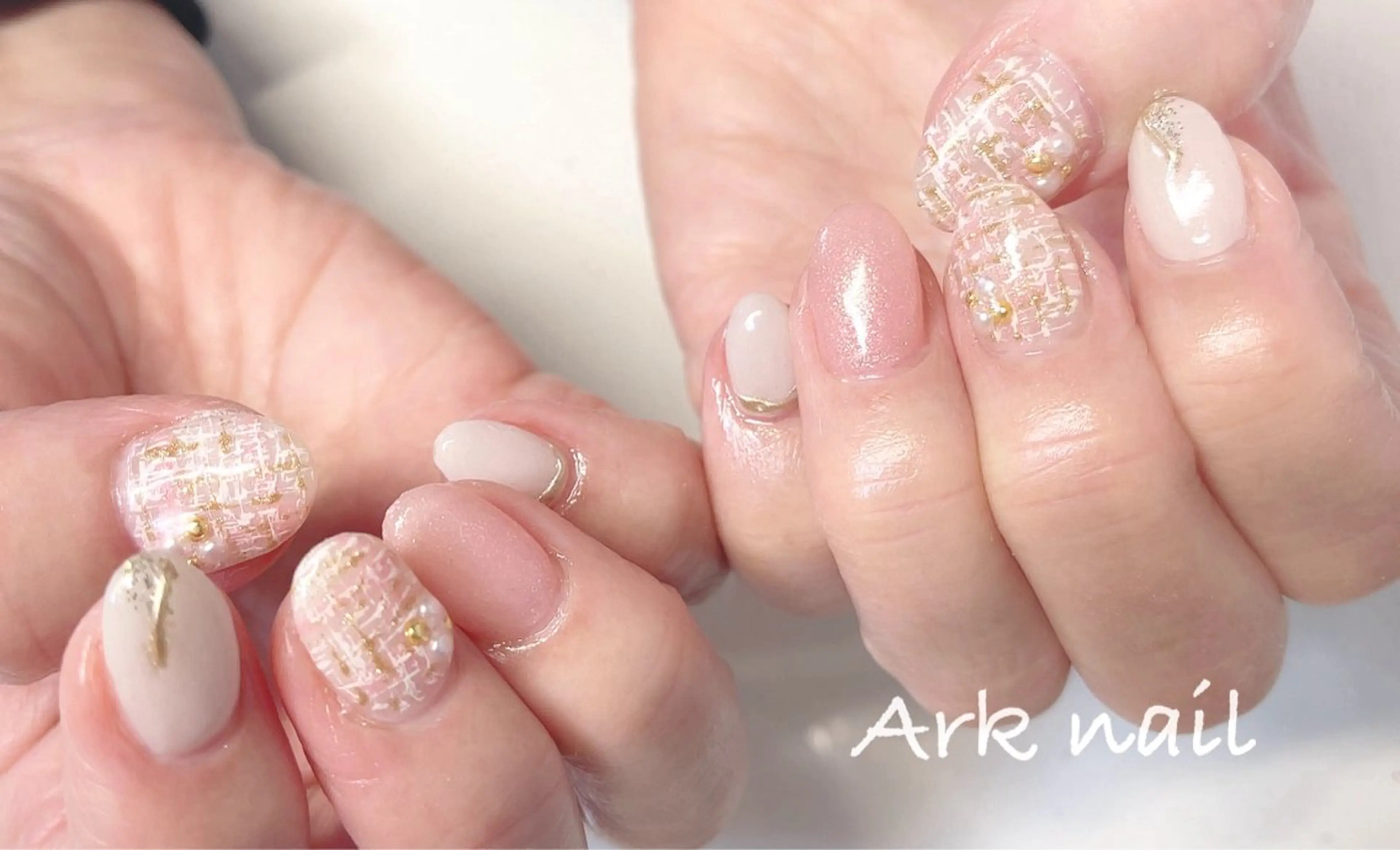 4本アートネイルの写真