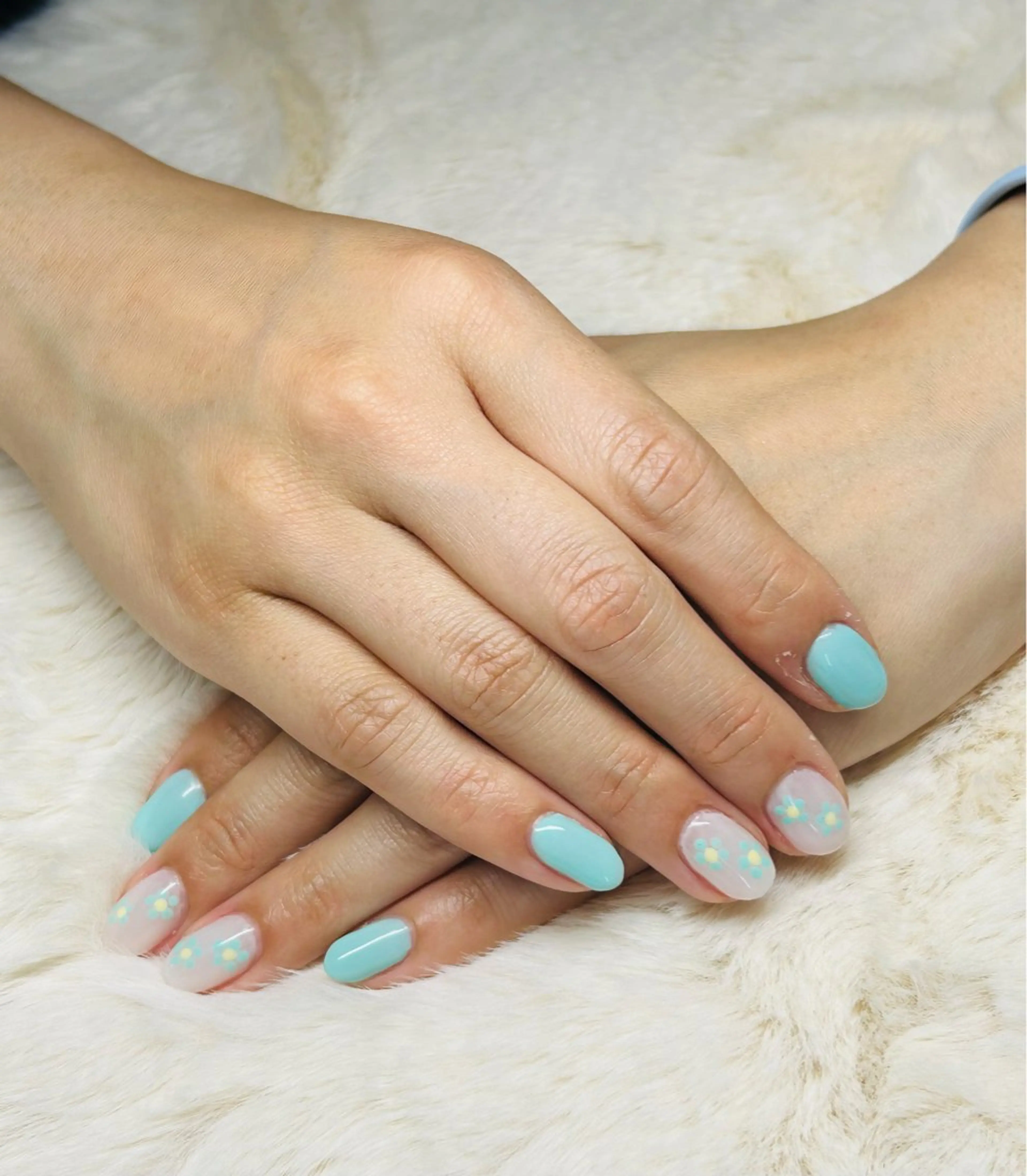 ネイル Y's TONEのネイルデザイン