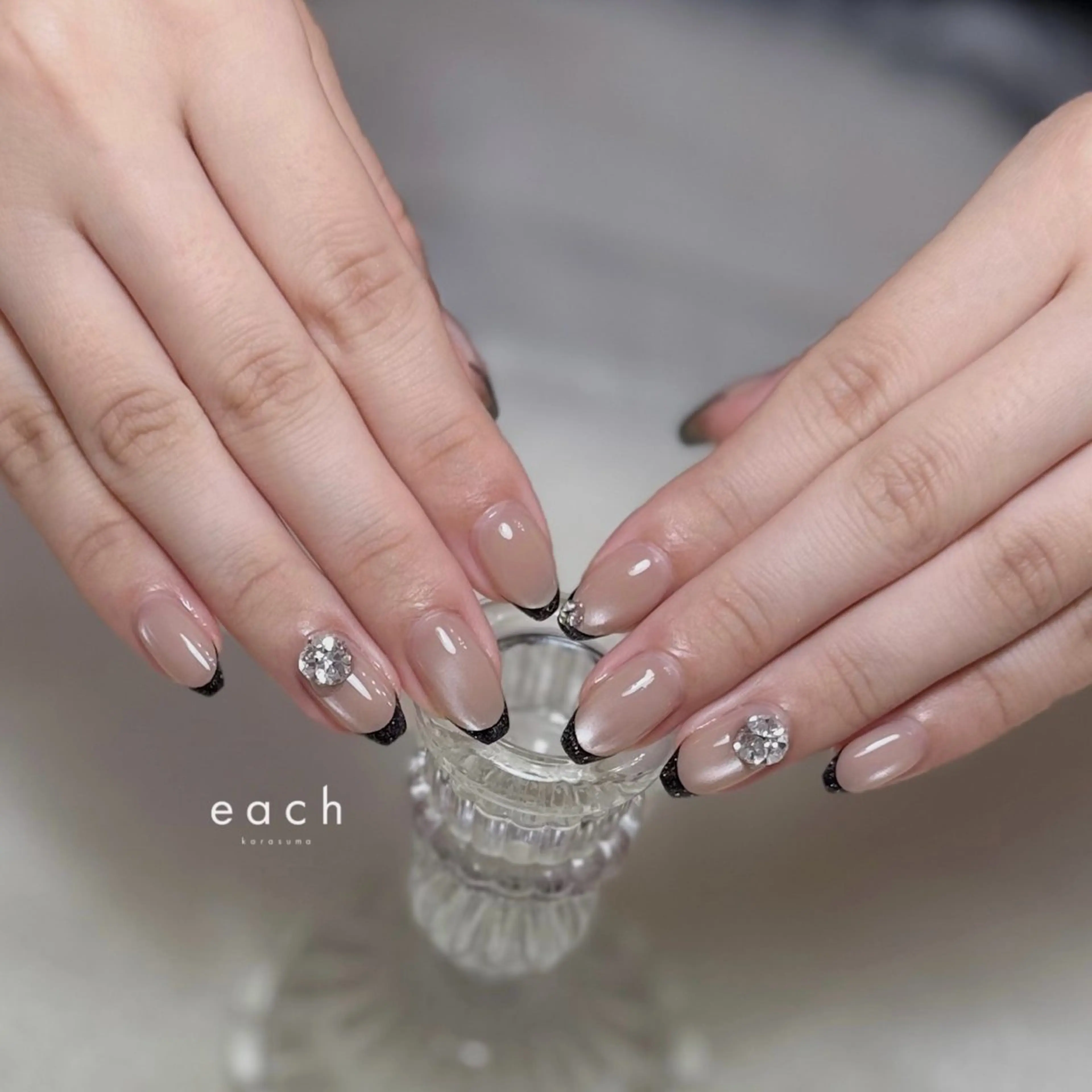 ネイル マグネットネイル each lucaのネイルデザイン