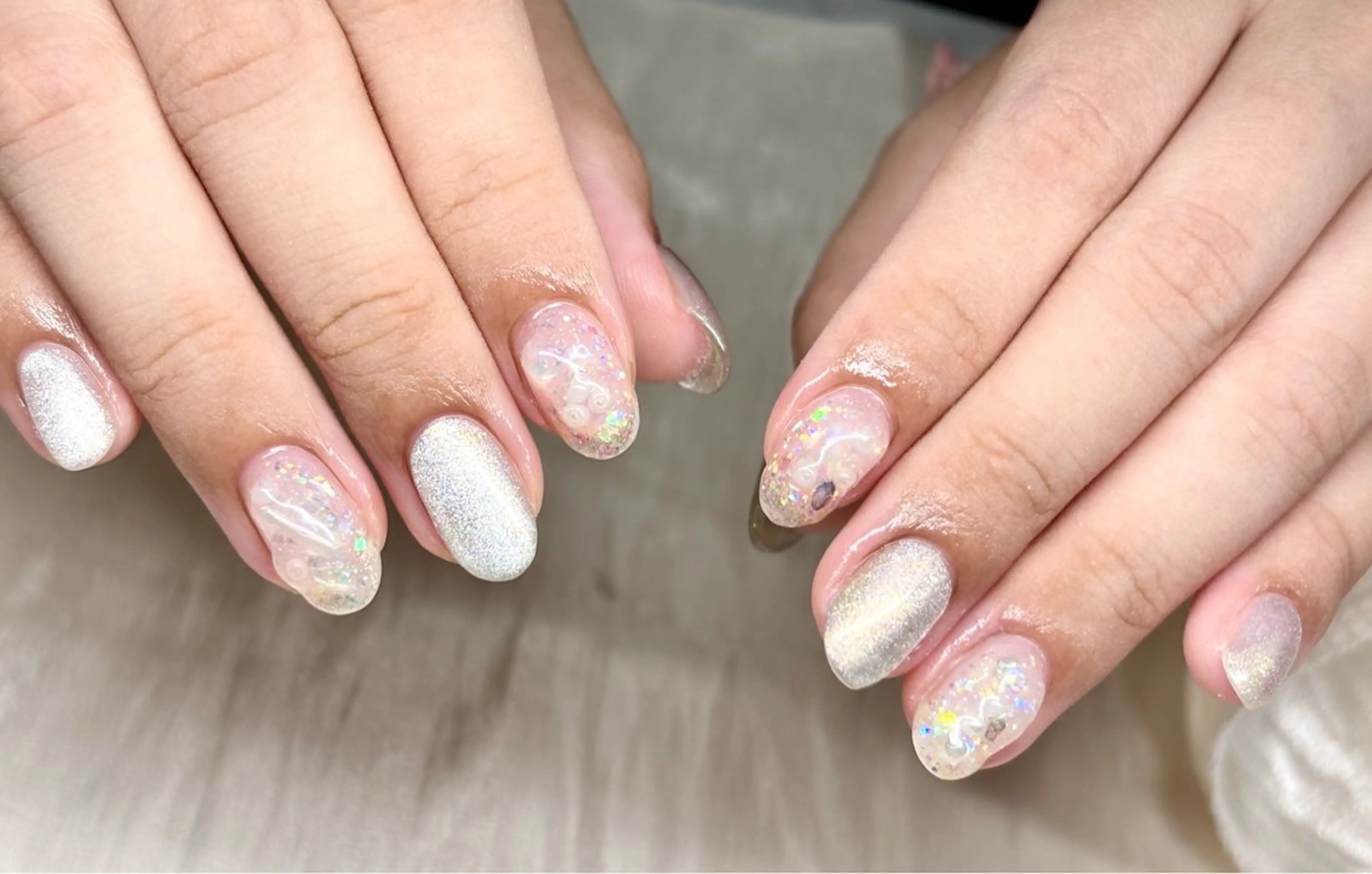 ネイル ニュアンスネイル シンプルネイル ETE LUNA NAILのネイルデザイン