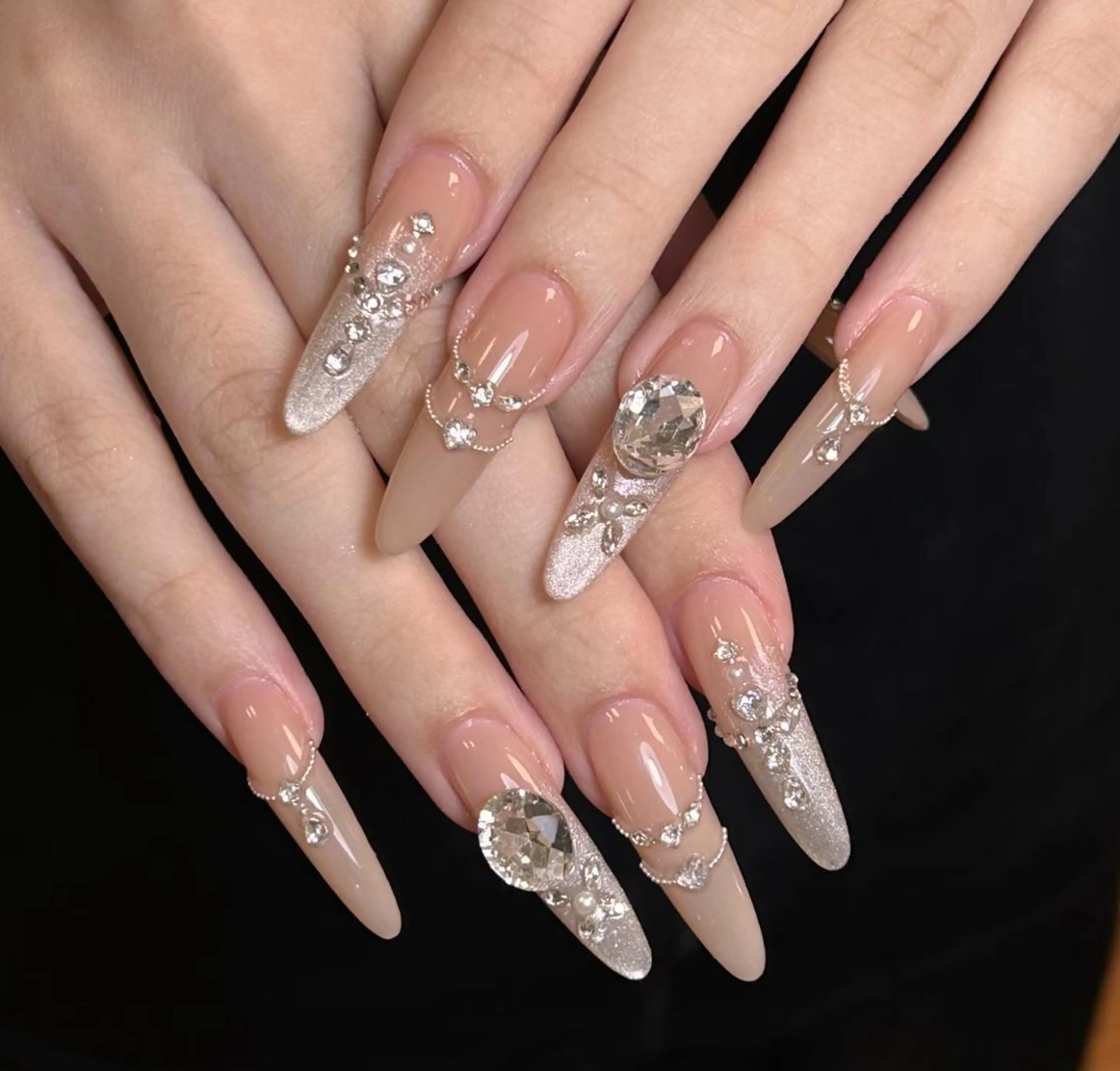 ネイル ハンドネイル Pure&Rich Nailのネイルデザイン