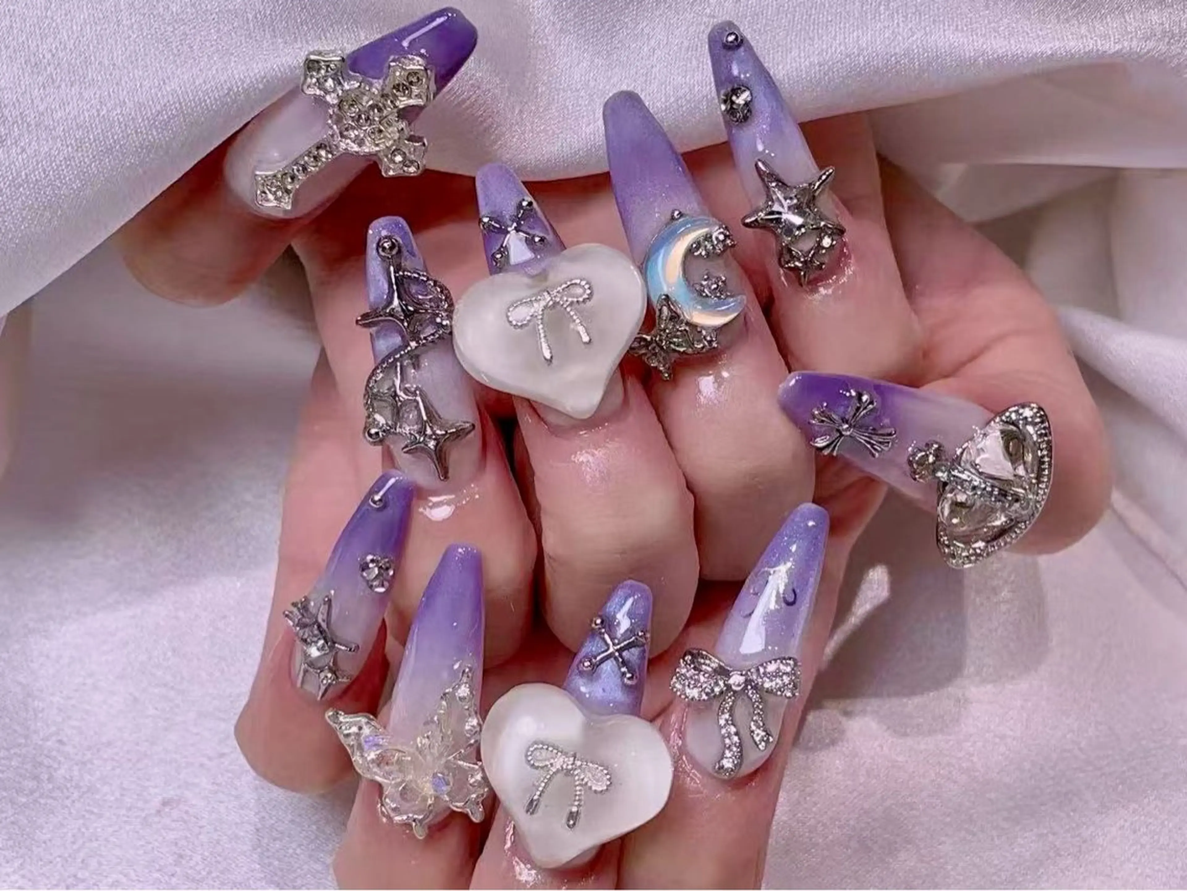 ネイル ハンドネイル リン リンのネイルデザイン