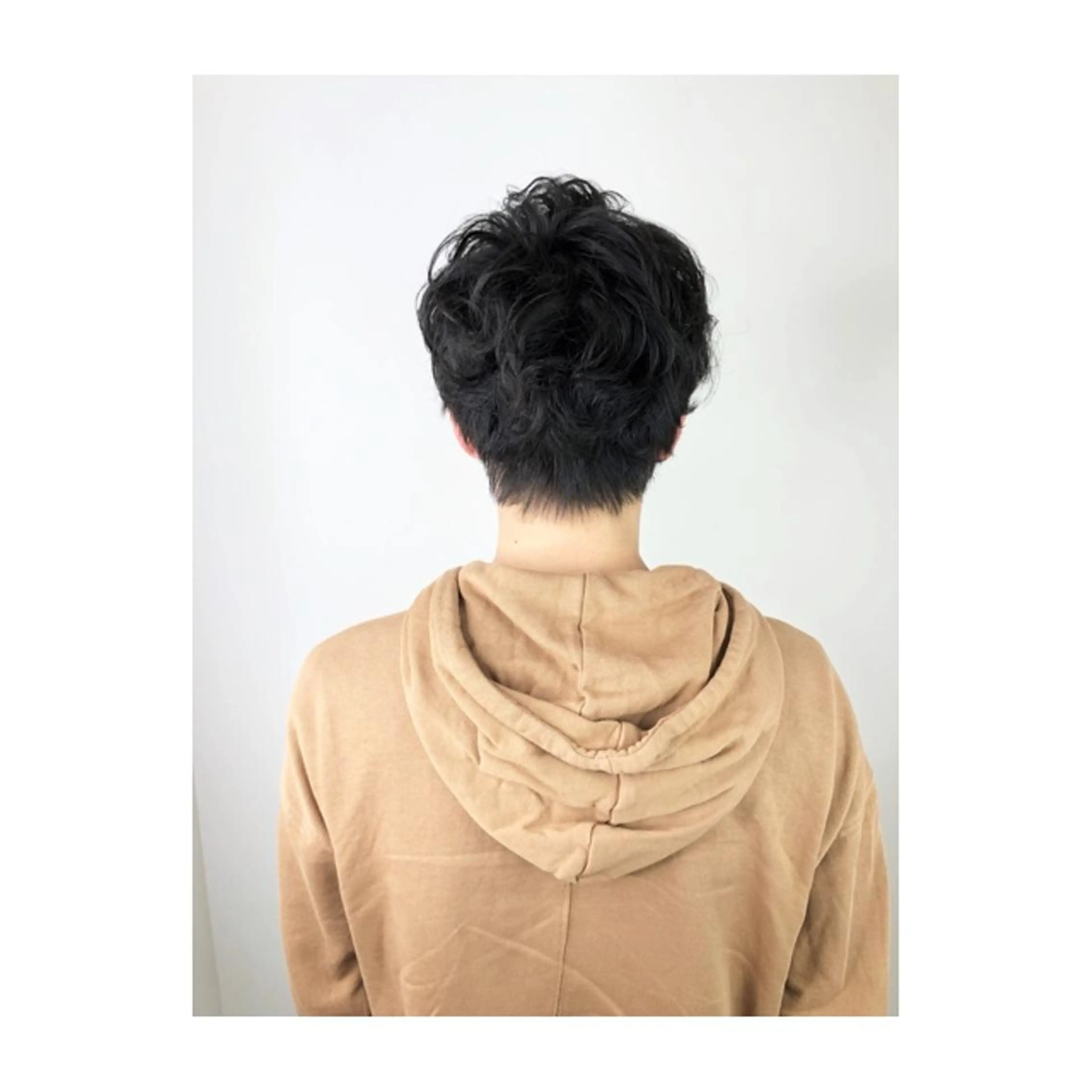 メンズ メンズパーマ ショートが得意✂️ 藤城建太のヘアスタイル