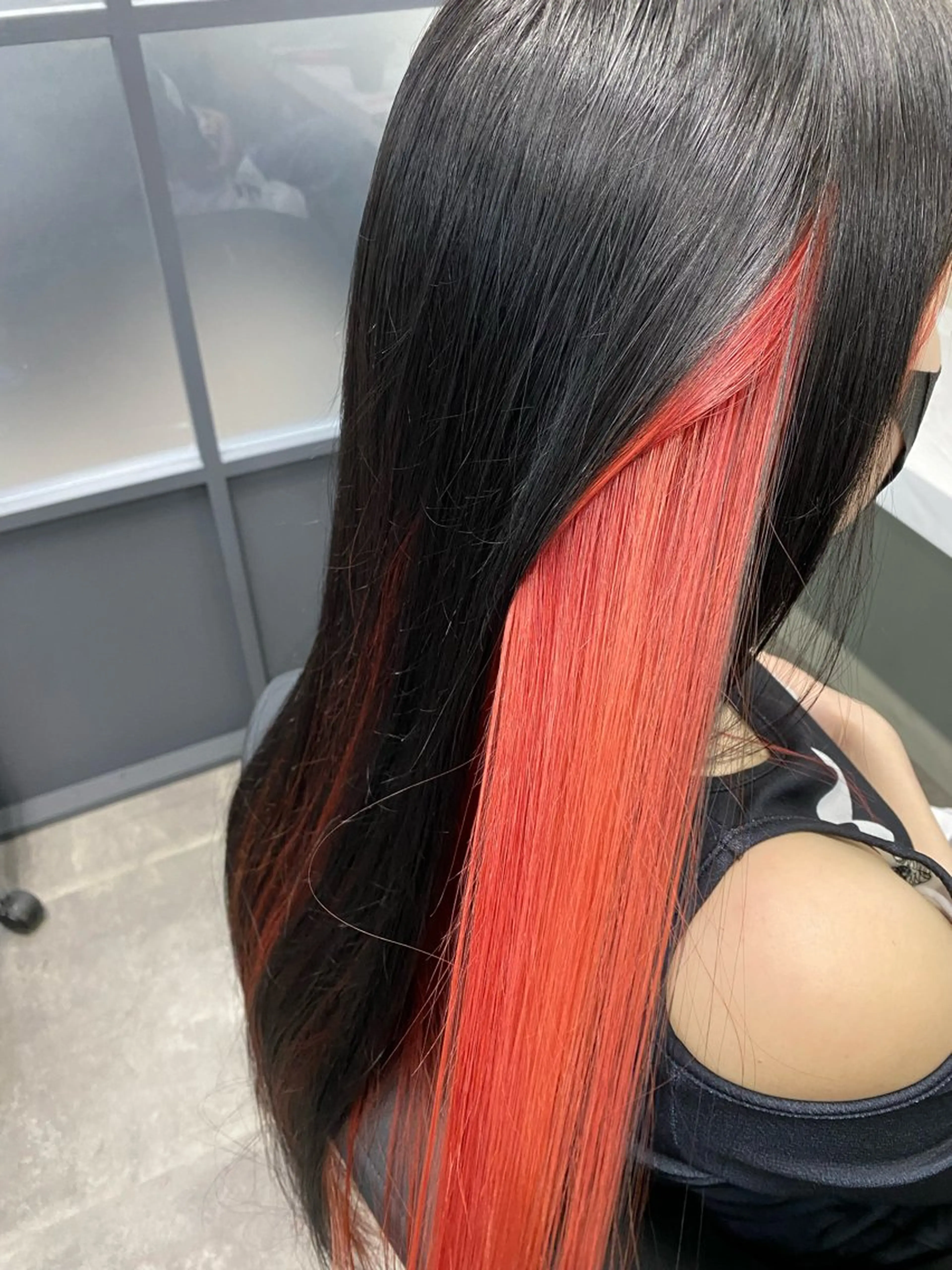 ロング ヘアカラー トリートメント ブリーチ/インナー カラー/長峯美羽のヘアスタイル