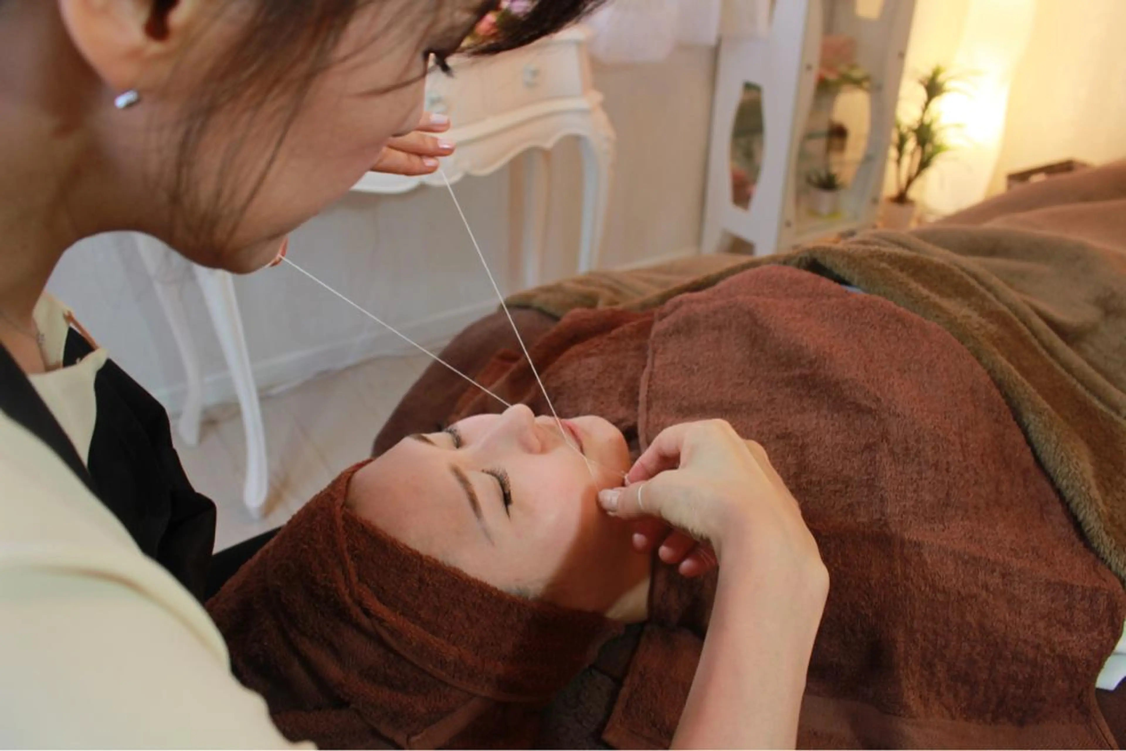 金沢金箔糸脱毛®︎糸美しや〖𝑖𝑡𝑜𝑢𝑡𝑠𝑢𝑘𝑢𝑠ℎ𝑖𝑦𝑎〗所属・Nakamura Atsukoの眉毛・アイブロウイメージ