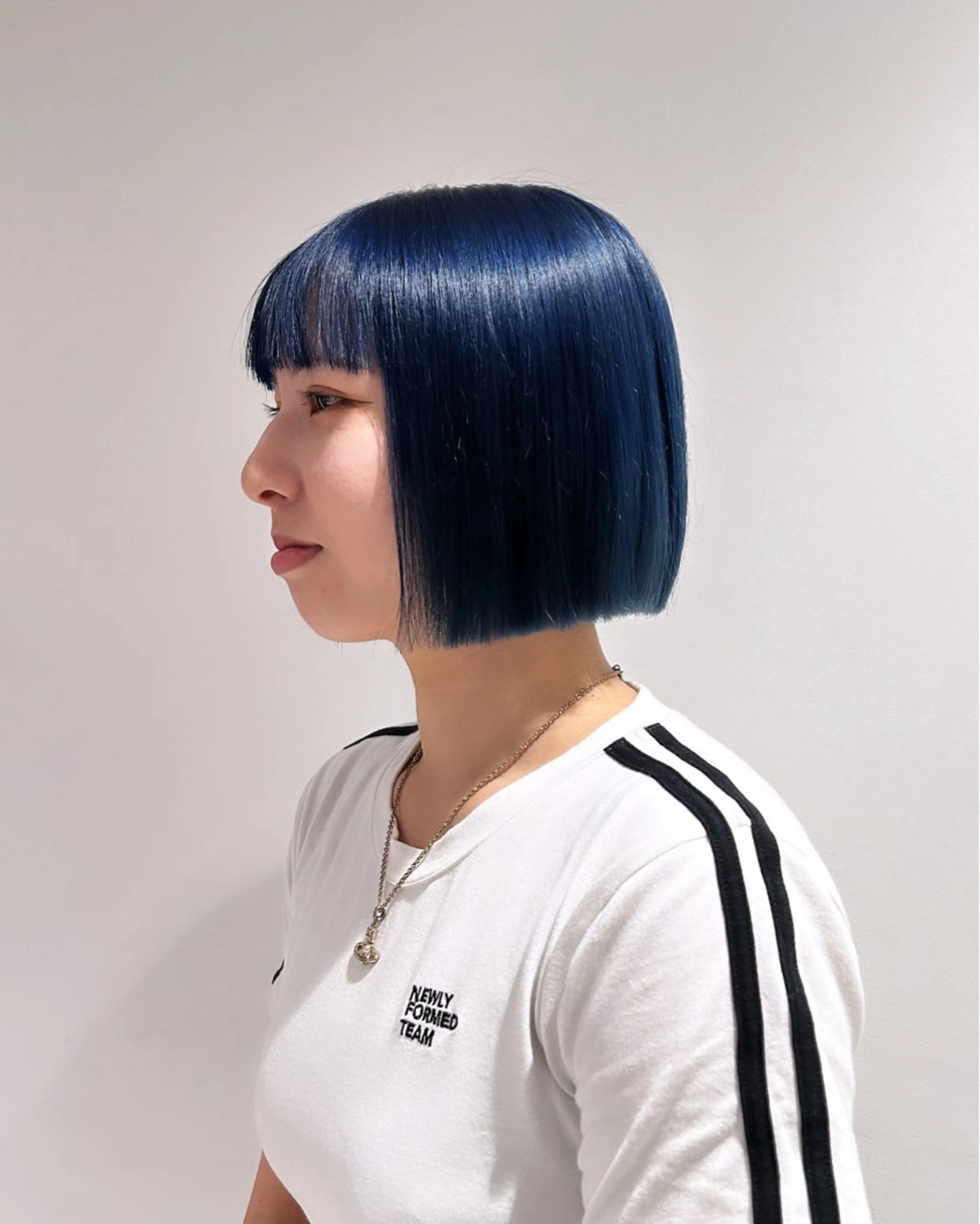 ショート カラー 切りっぱなしボブ ブリーチ ボブ カット ヘアカラー トリートメント ヘッドスパ スキバサミを使わない カット🌼唯🌼のヘアスタイル