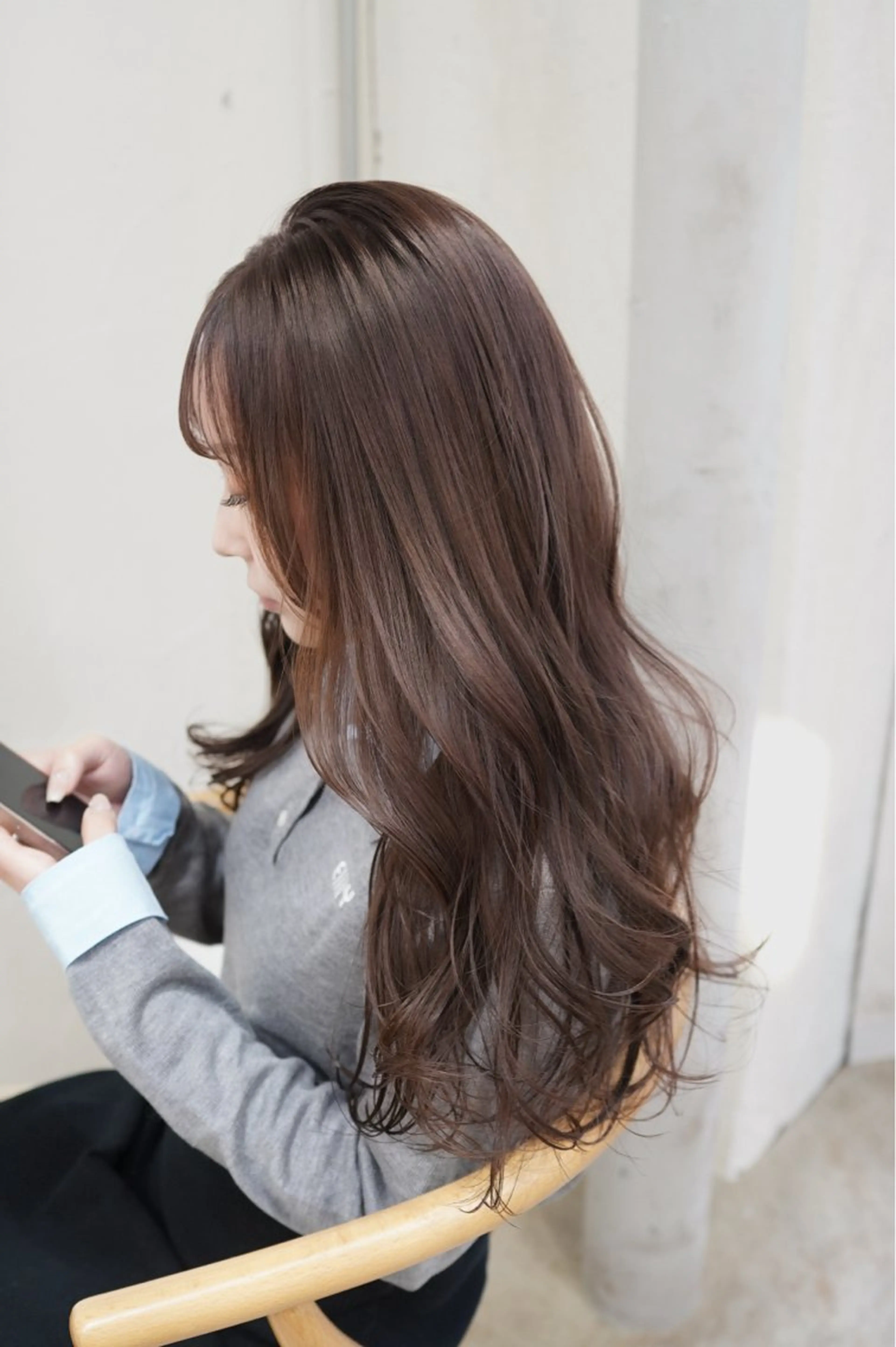 ロング カラー 透明感カラー カット ヘアカラー トリートメント 🪞透けヘア髪質改善 艶ベージュ/nagiのヘアスタイル