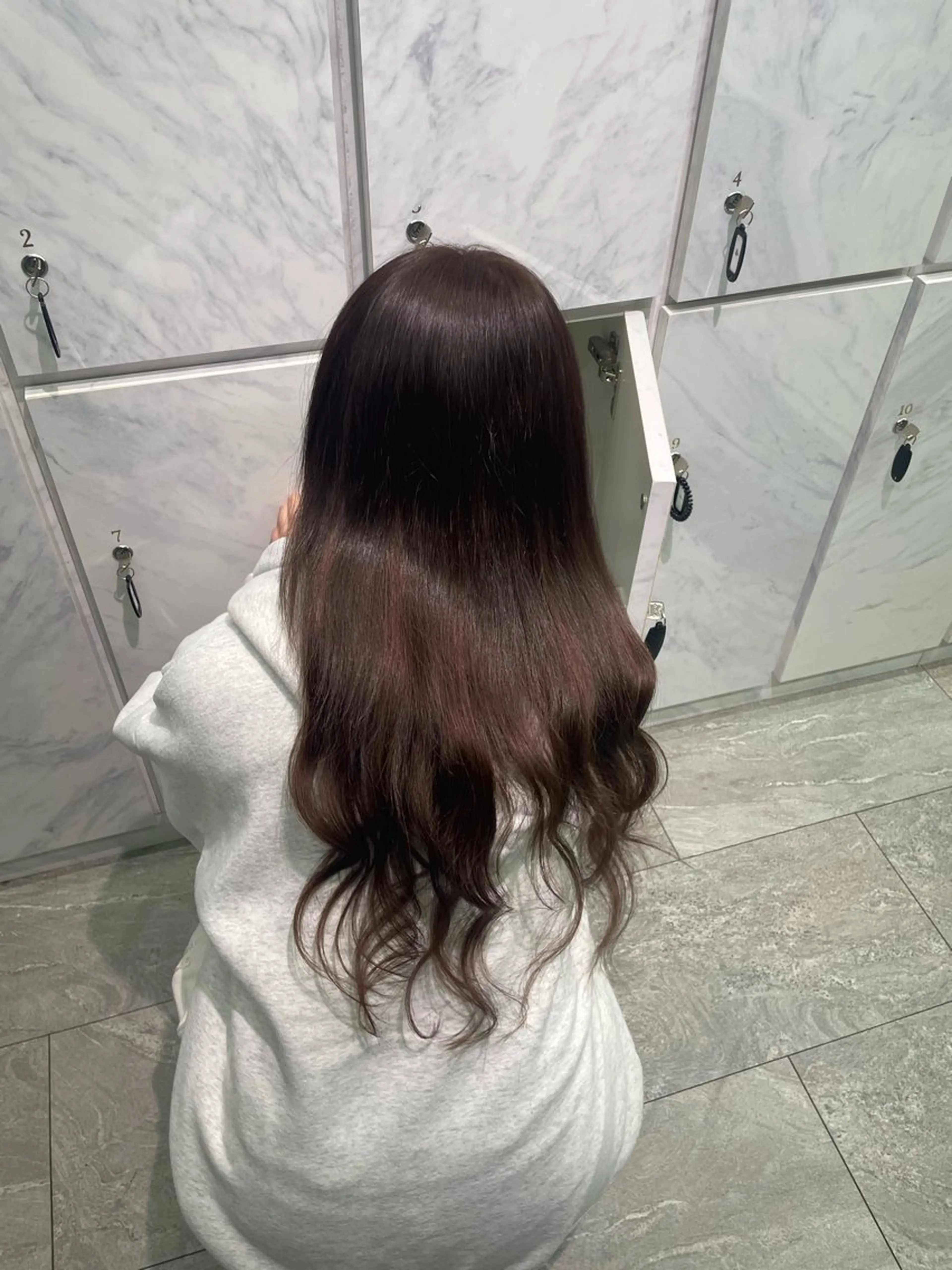 ロング カラー エクステ ヘアカラー エクステ ハイトーンカラーエク ステ🌺RENA🌺のヘアスタイル