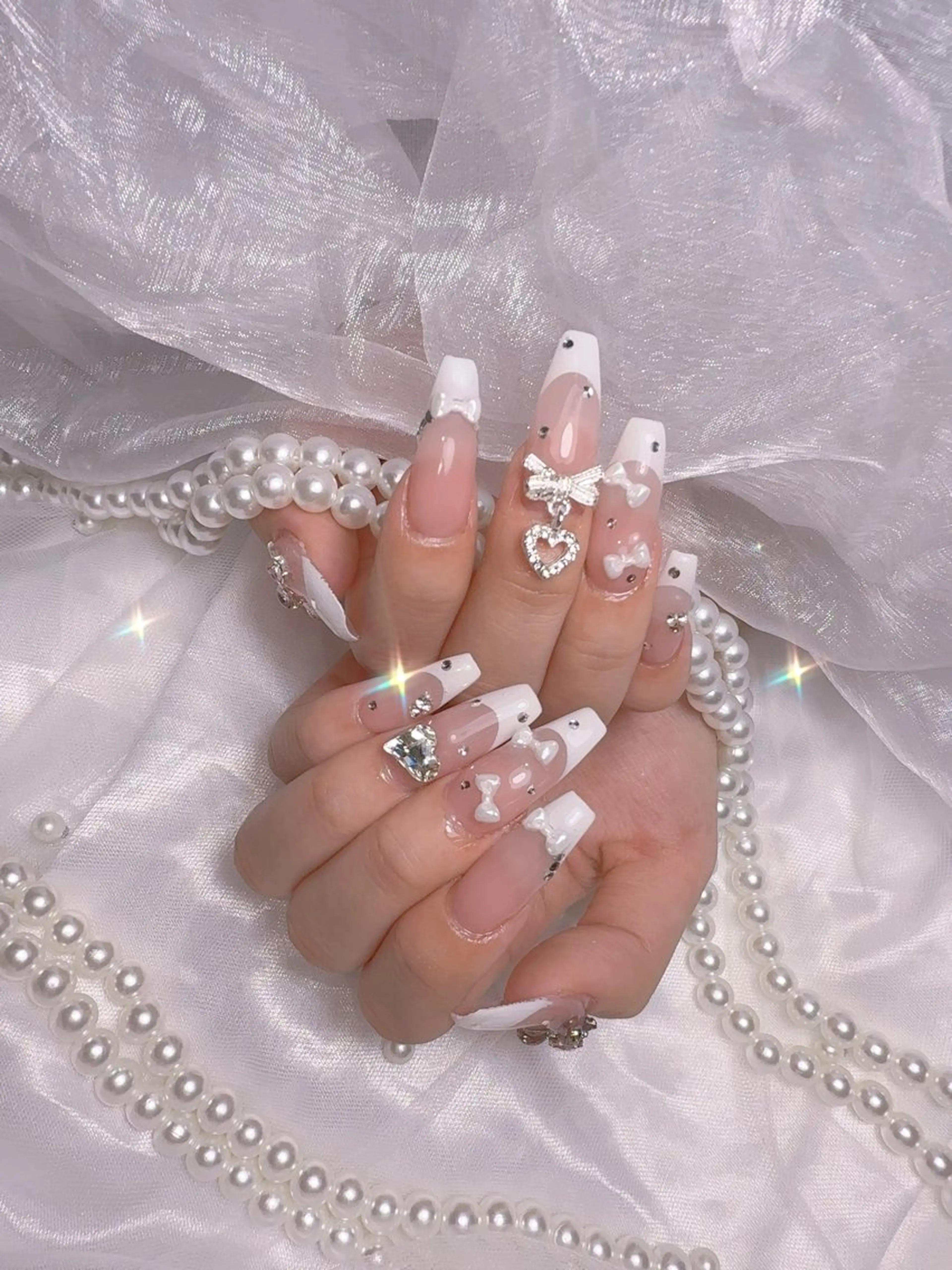 ネイル 【emu道頓堀】 *HONOKAのネイルデザイン