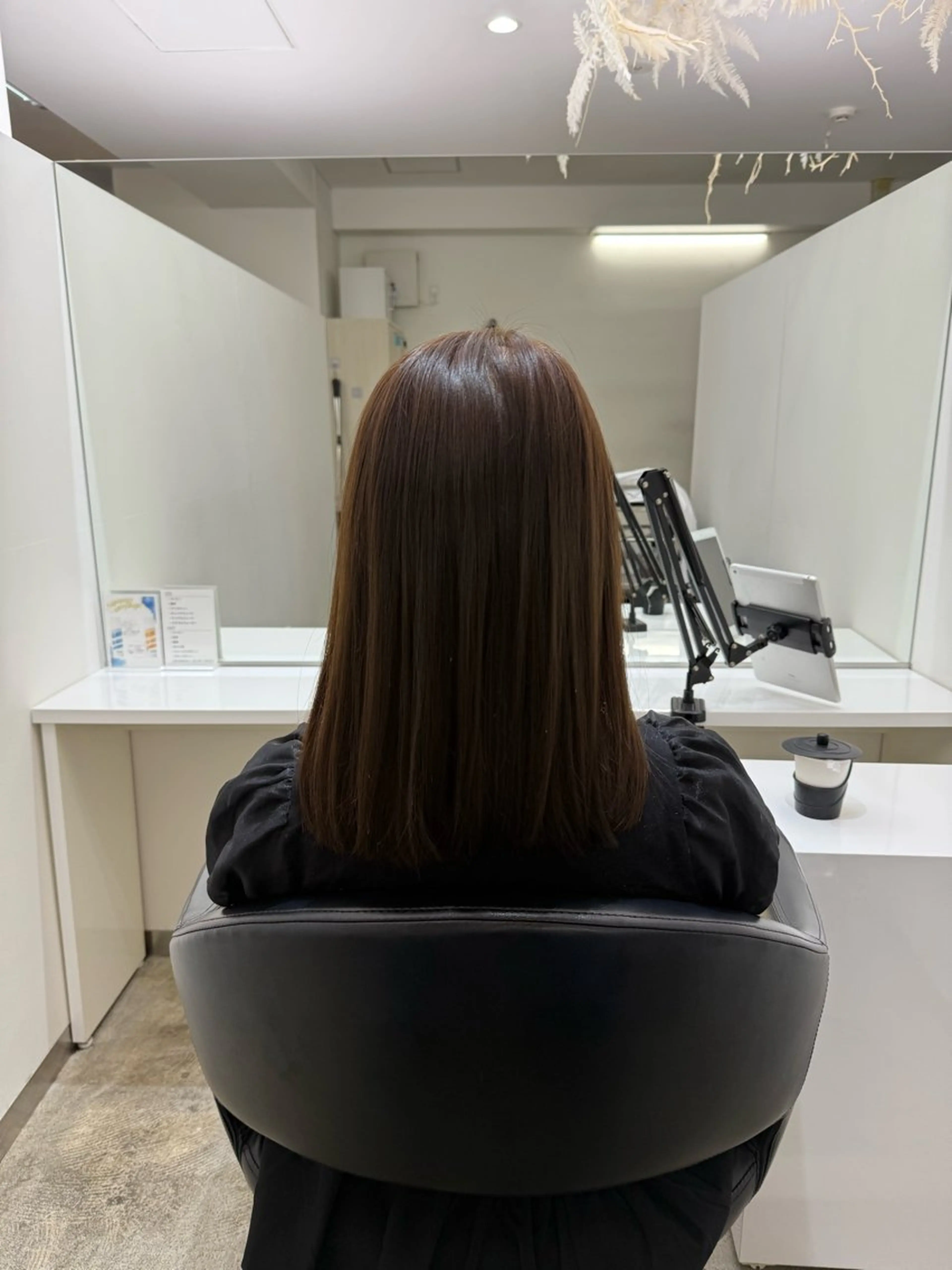 セミロング 成田 悠莞のヘアスタイル