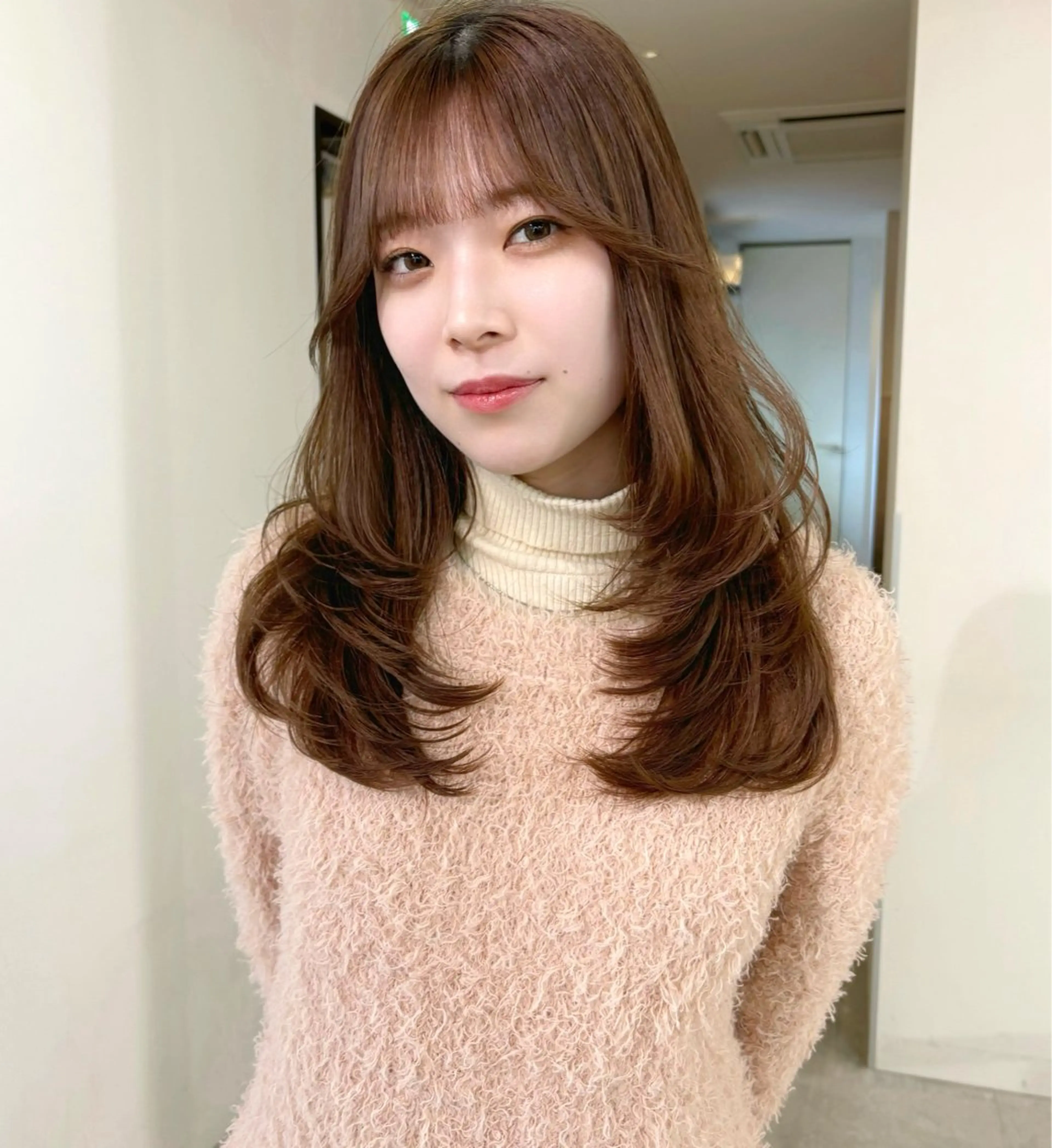 ロング カラー レイヤーカット mizuki/ピンク ベージュ.レイヤーのヘアスタイル