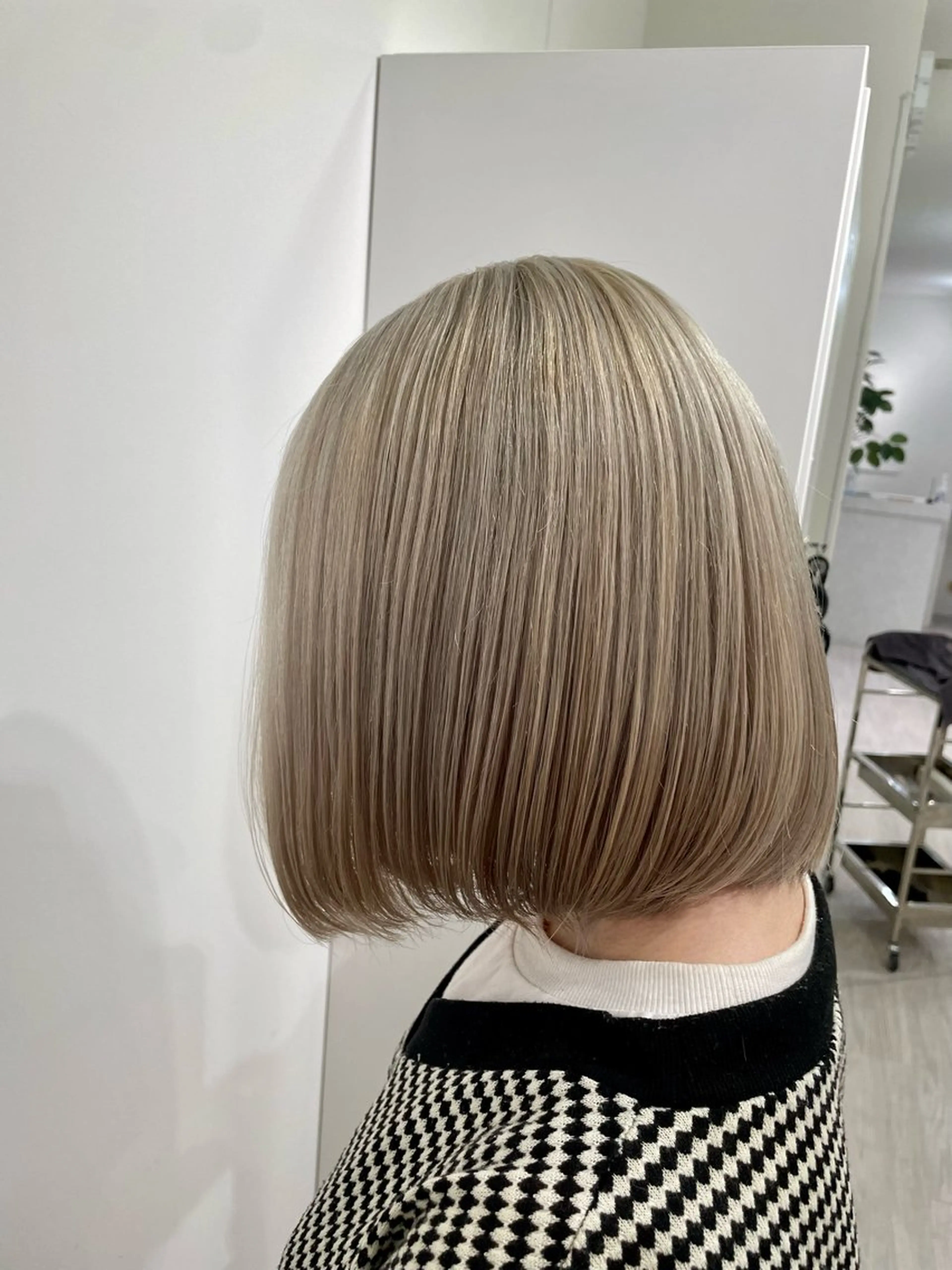 カラー ブリーチ ヘアカラー 透明感🫧ナチュラル 🍀りんたろうのヘアスタイル