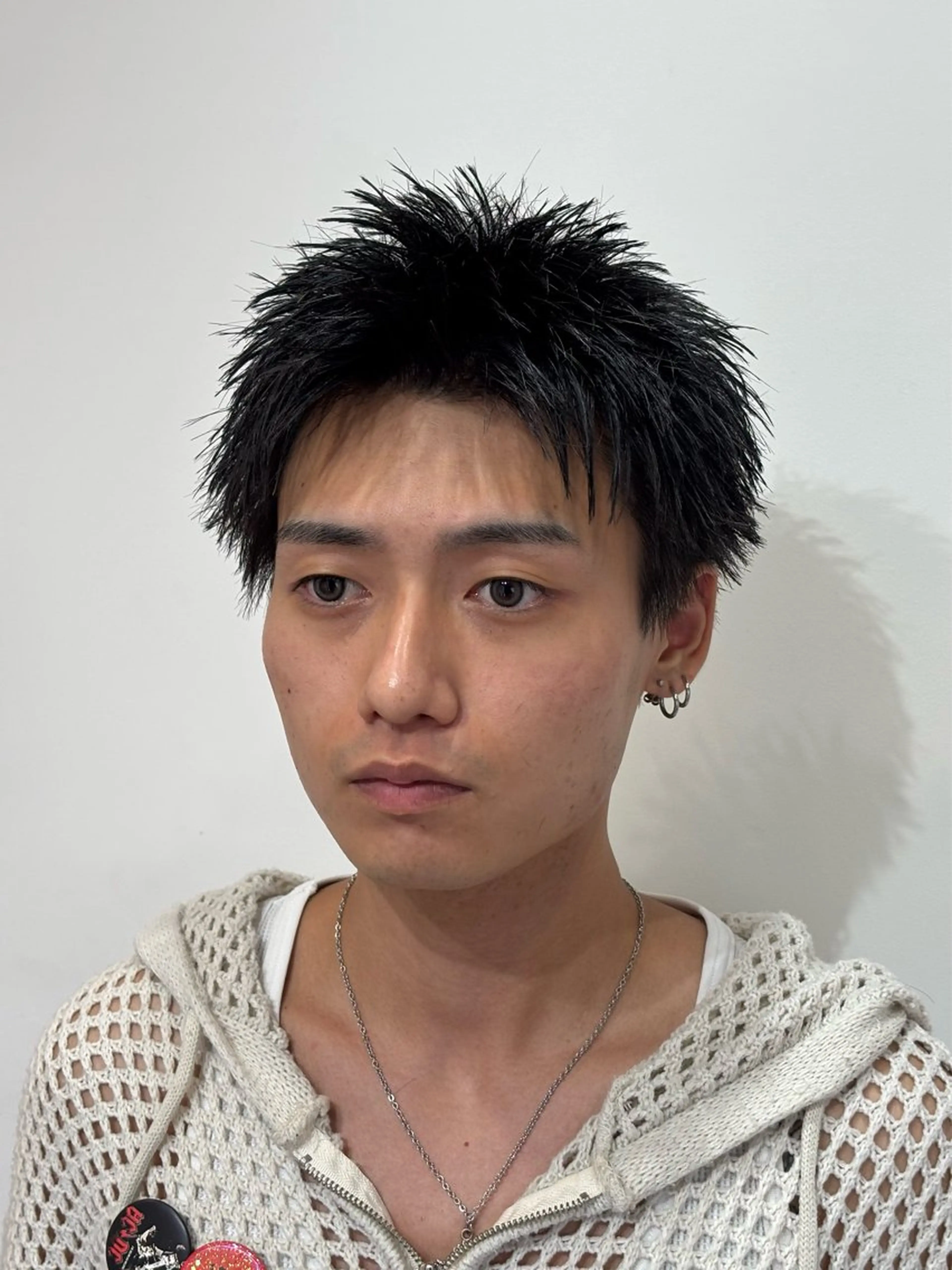 ショート メンズ アップバング メンズショート スパイキーショート ショートヘア カット トリートメント 【店長】メンズ職人 短髪　ハイトーン🔥のヘアスタイル