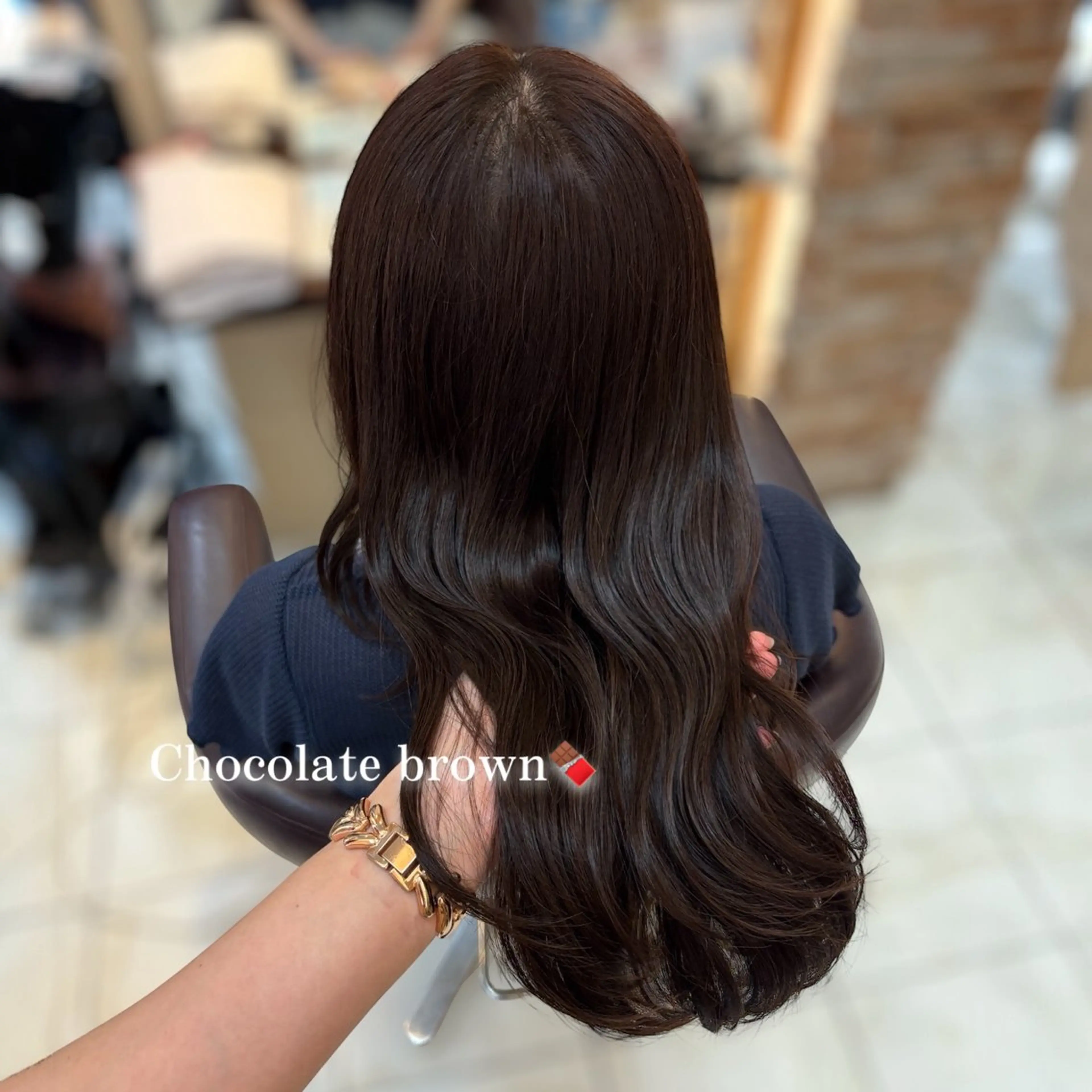ミディアム チョコレートブラウン トリートメント カット ヘアカラー トリートメント 🧸HARUNA 艶髪✨透明感🫧のヘアスタイル