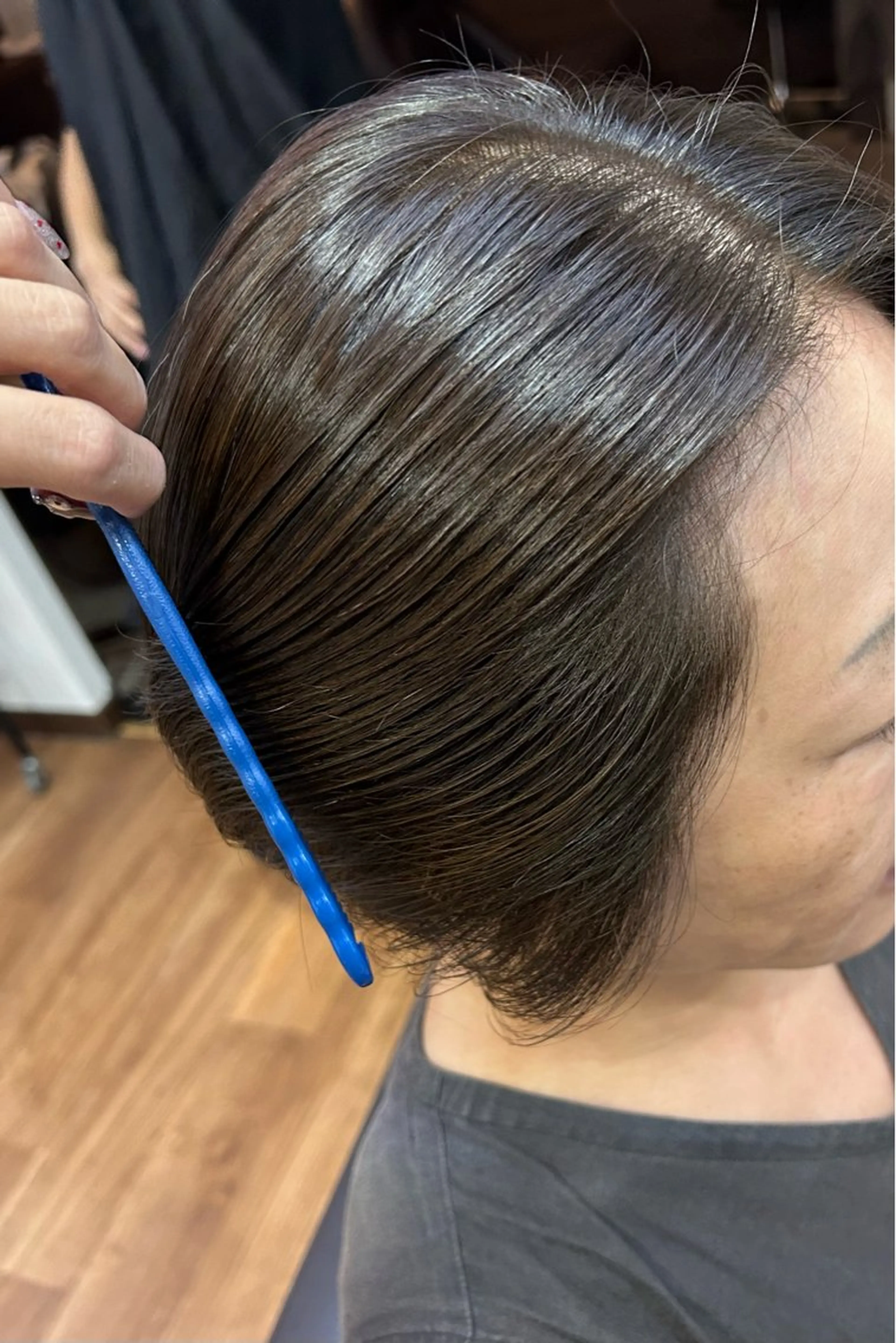 ショート カラー ハイライトカラー 顔周りカット ハイライト flower所属・原田 歩実のヘアスタイル