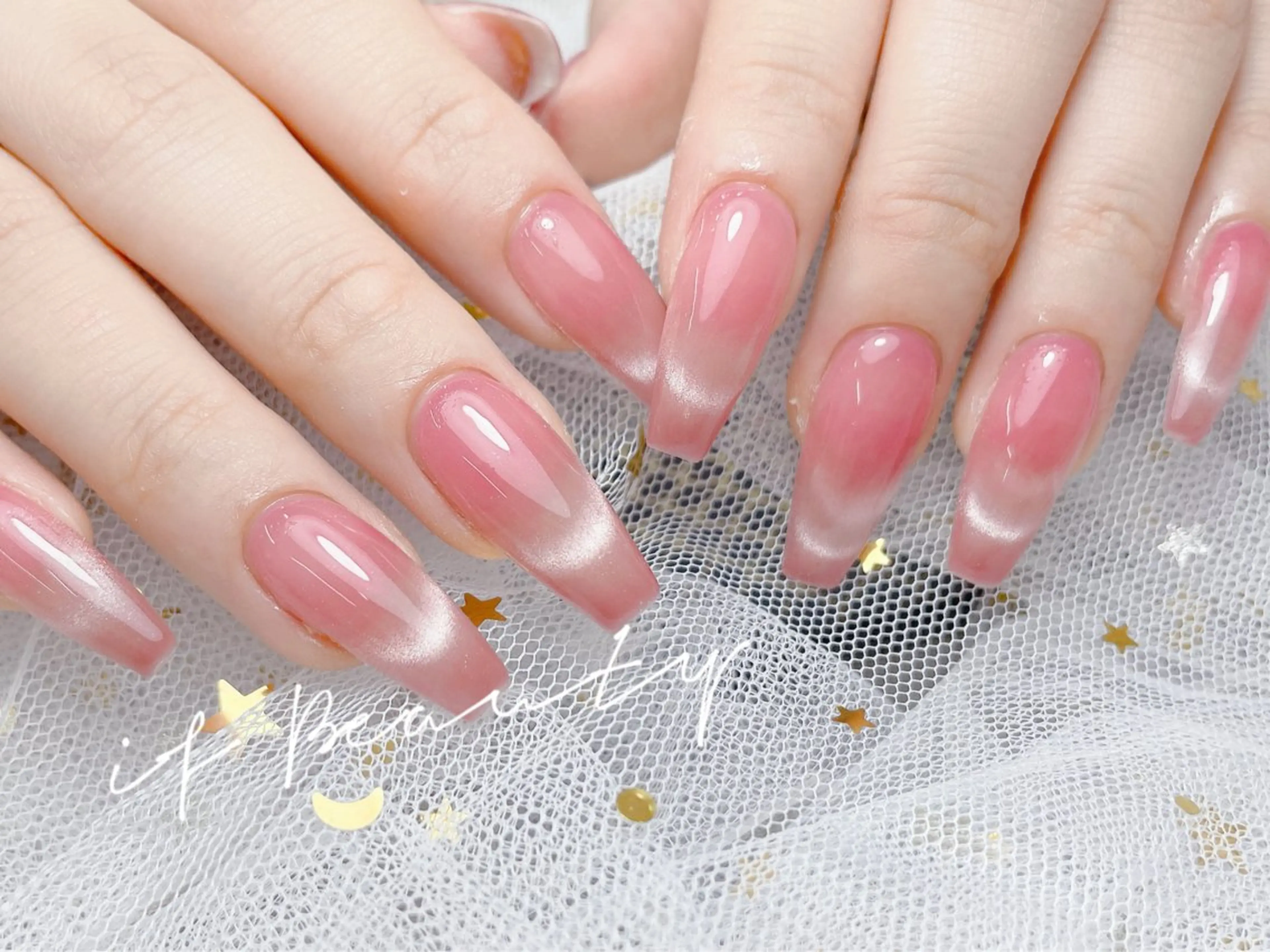 ネイル フレンチネイル マグネットネイル マグネットフレンチ ハンドネイル 💓mi.o Nail御徒町店のネイルデザイン