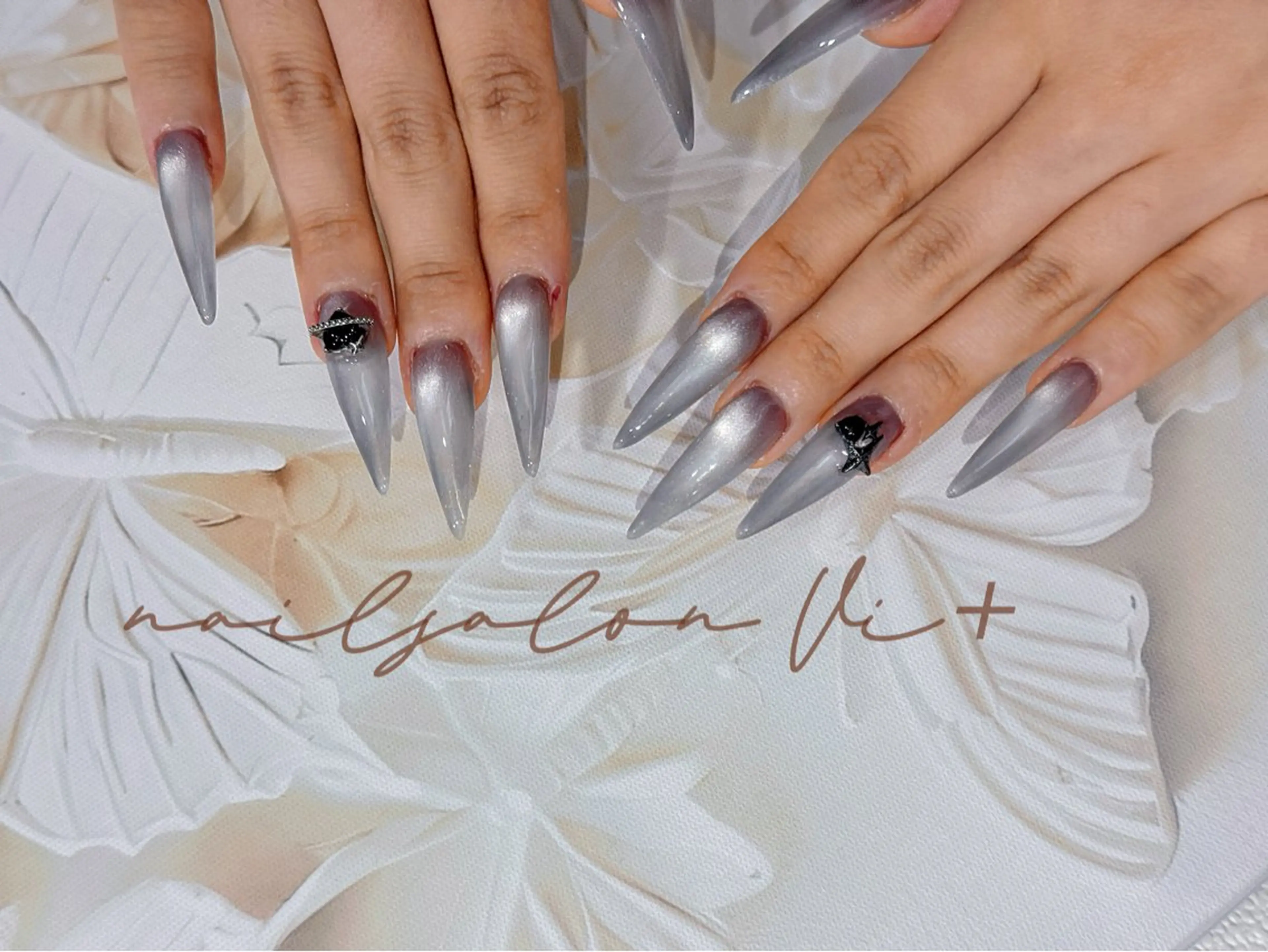 ネイル ハンドネイル ✨Nailsalon Vi+✨のネイルデザイン