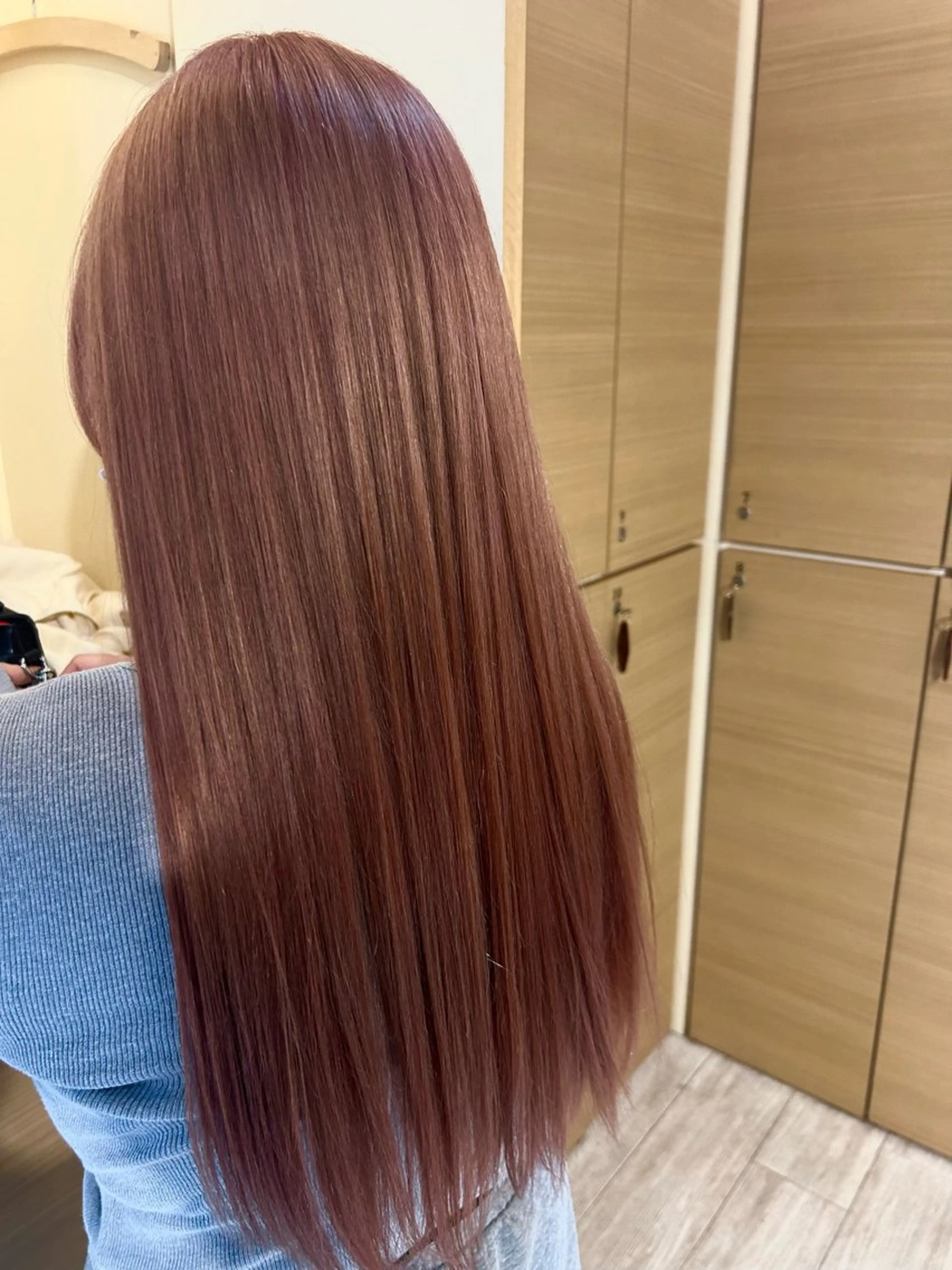 ロング カラー ベージュカラー ピンクカラー ピンクベージュ 骨格矯正カット🫧 🧸MOMOEのヘアスタイル