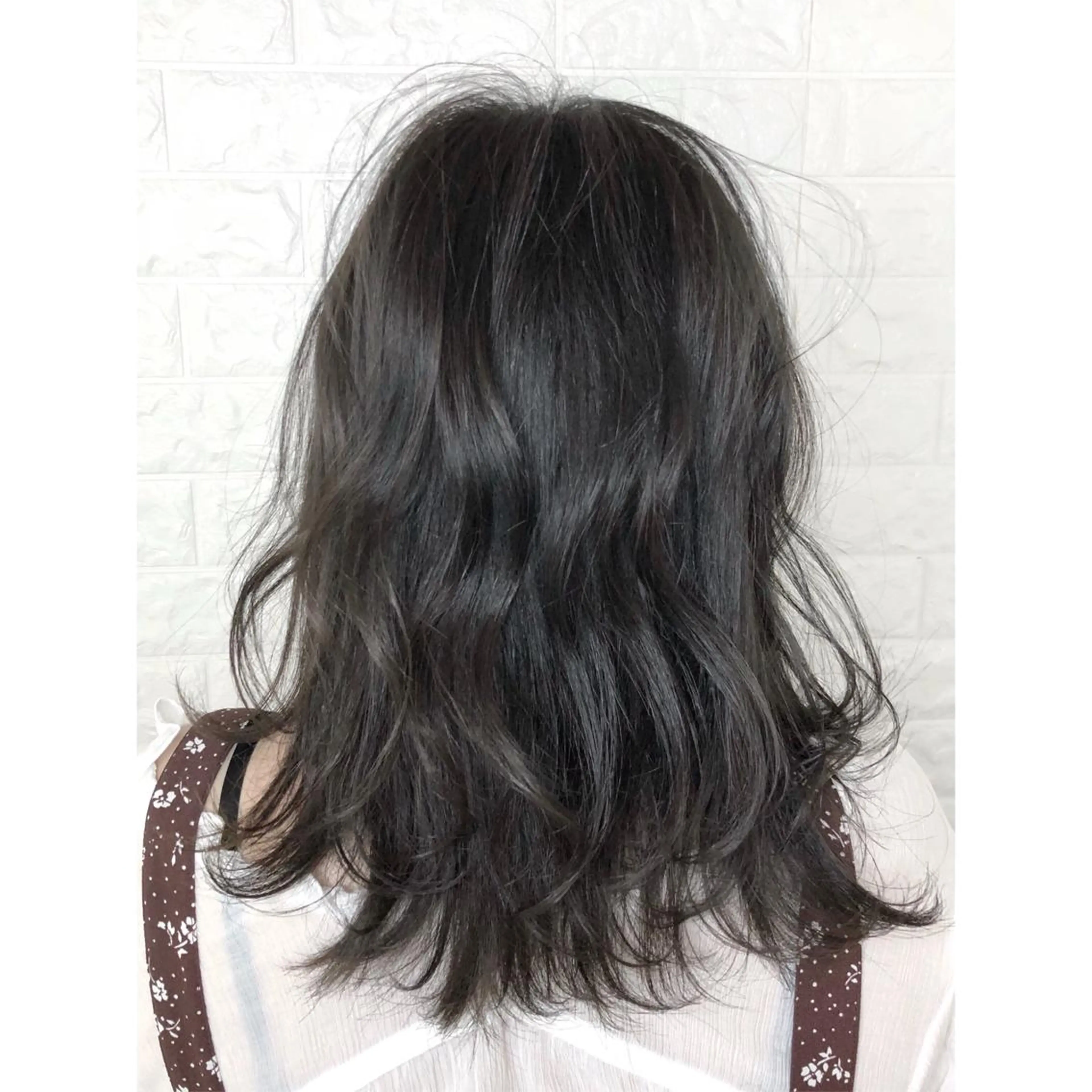 ミディアム カラー 透明感カラー ダークグレー ダークグレージュ グレージュ 小顔カット 髪質改善特化KIZU /艶髪研究（京都）のヘアスタイル