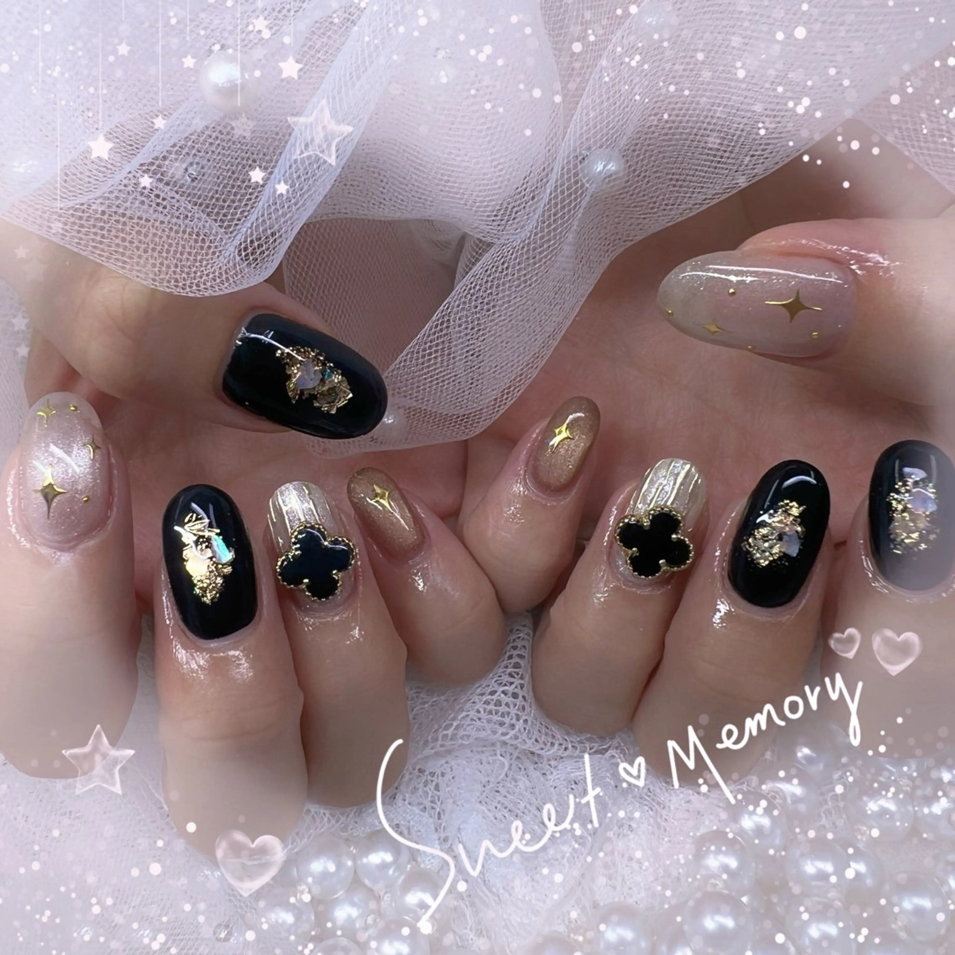 ネイル チークネイル フレンチネイル ガーリー ガラスフレンチ グラデーション ハンドネイル Chill Nailsalonのネイルデザイン