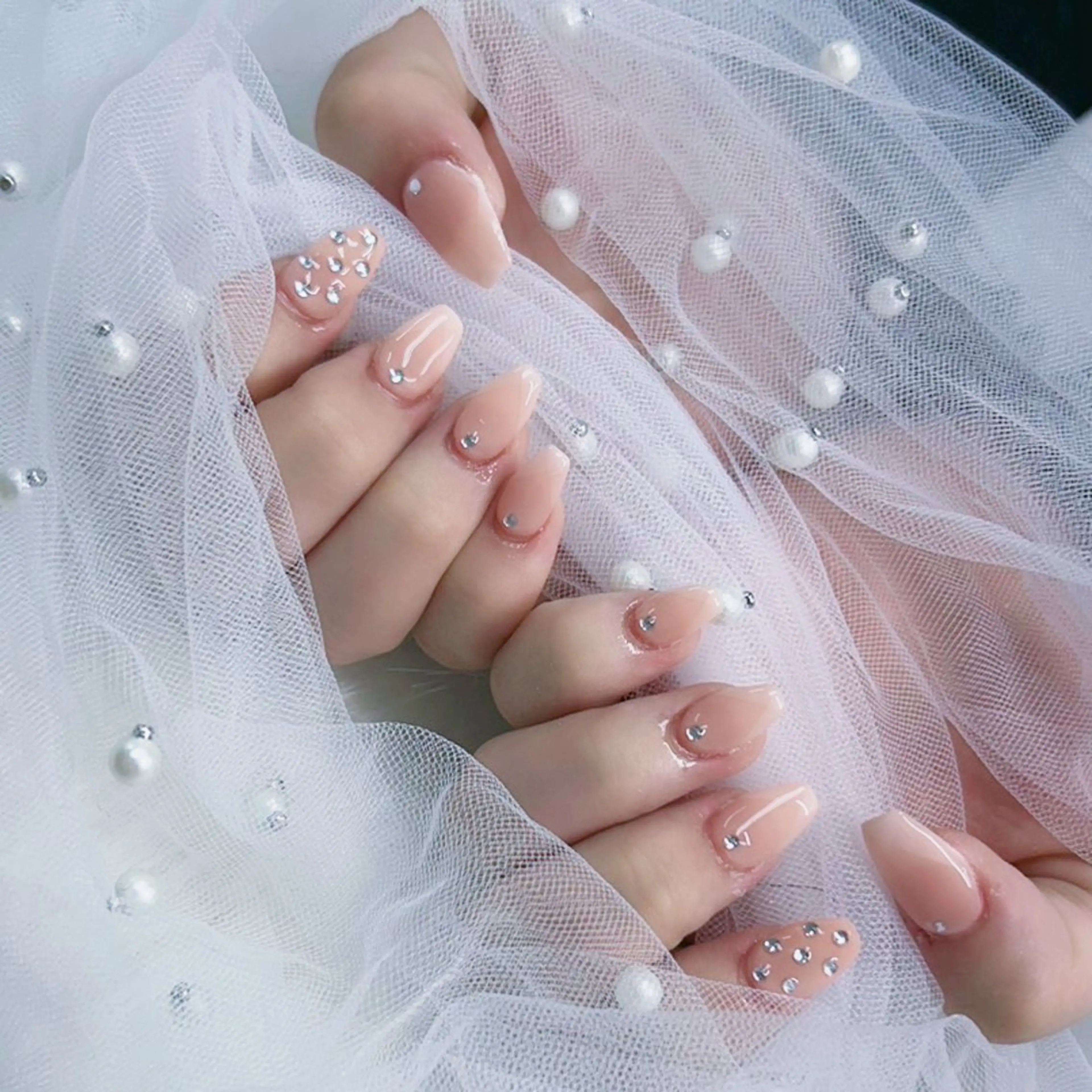 ネイル パーツ全部¥110 サロンミミのネイルデザイン