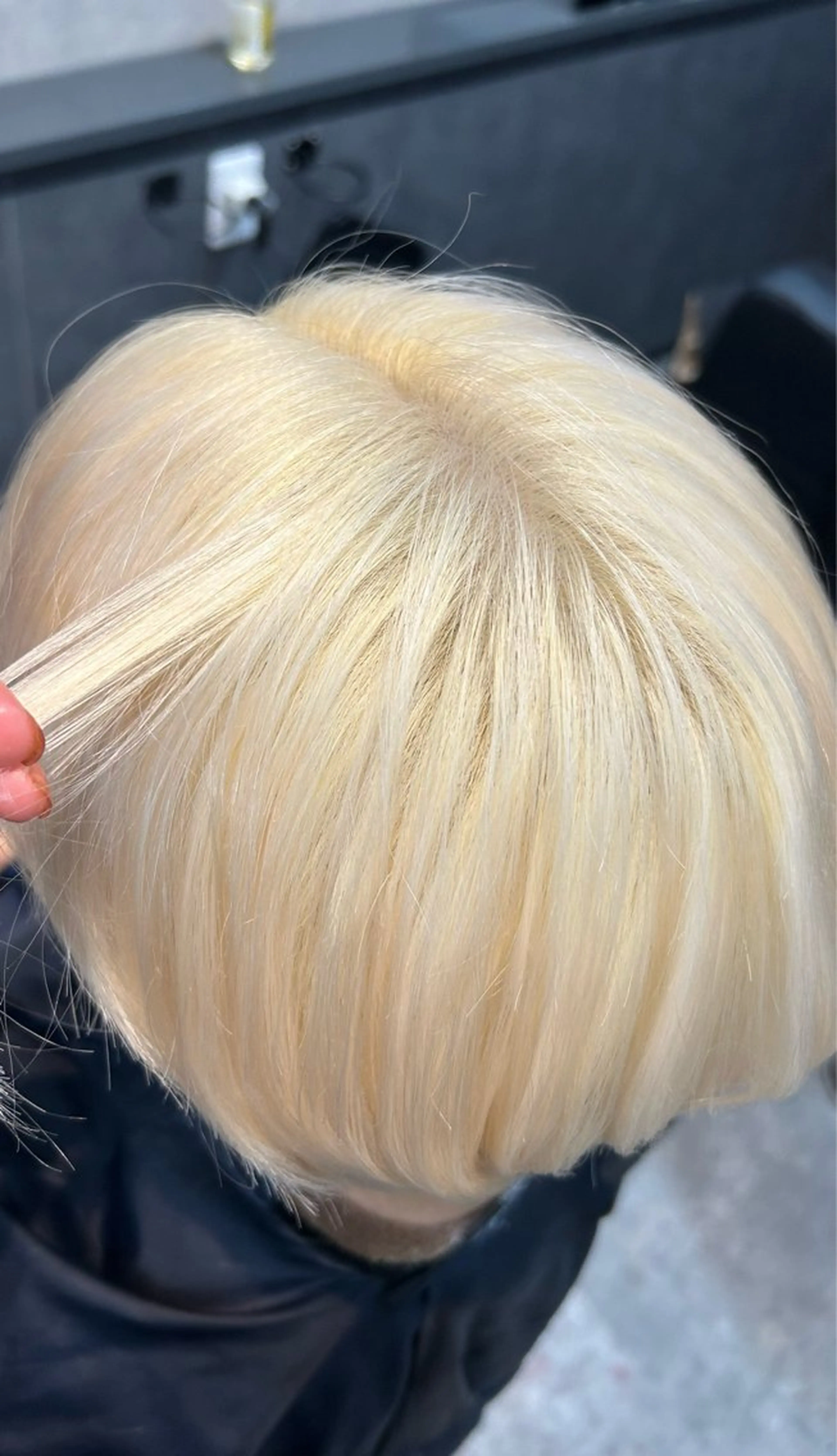 ショート カラー 抜きっぱなしブロンド miharu‪‪/ ハイトーン/複雑履歴のヘアスタイル