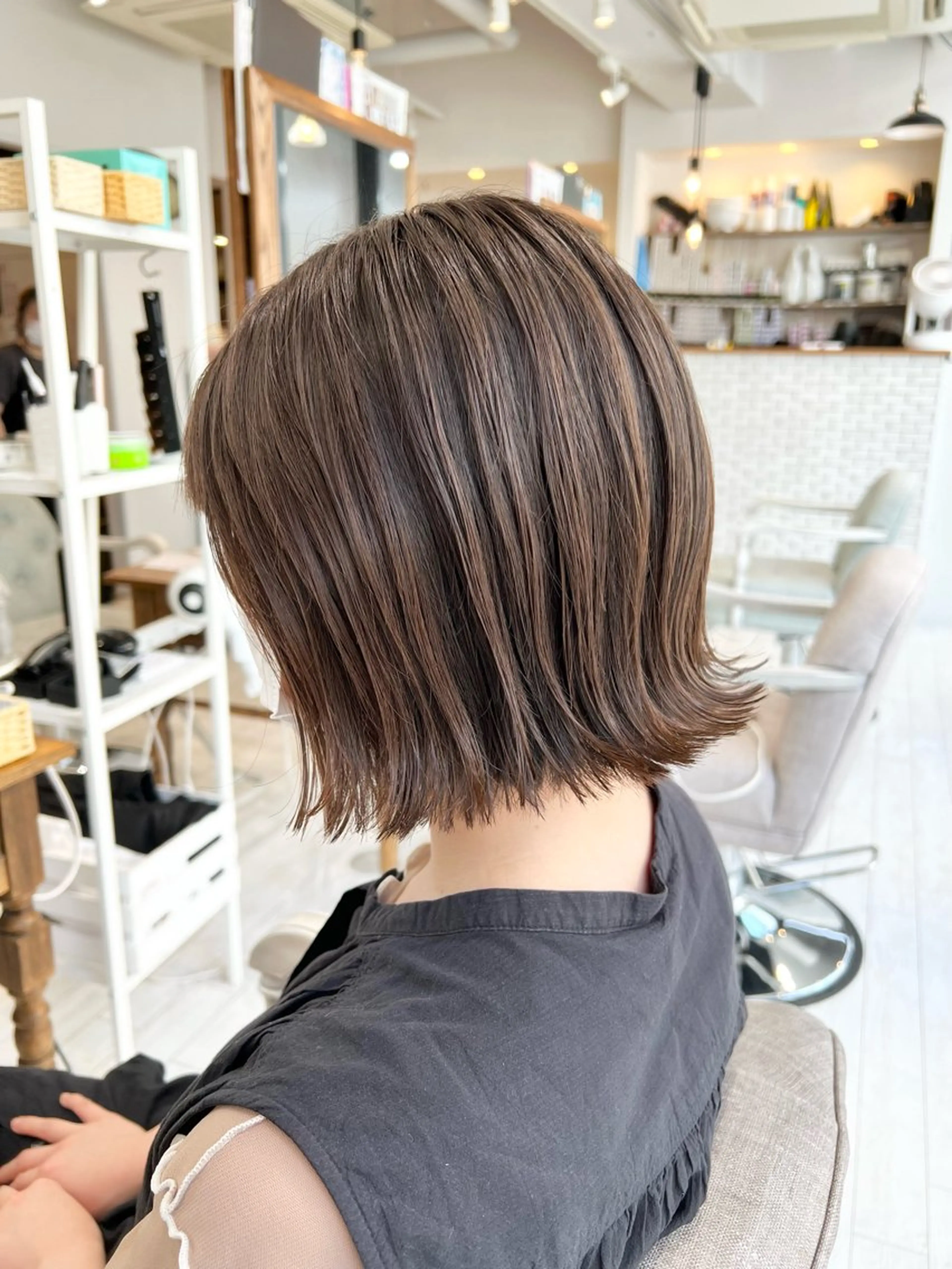 ショート カラー 似合わせカット ショートヘア 小顔カット カット ヘアカラー つぼい Floraのヘアスタイル